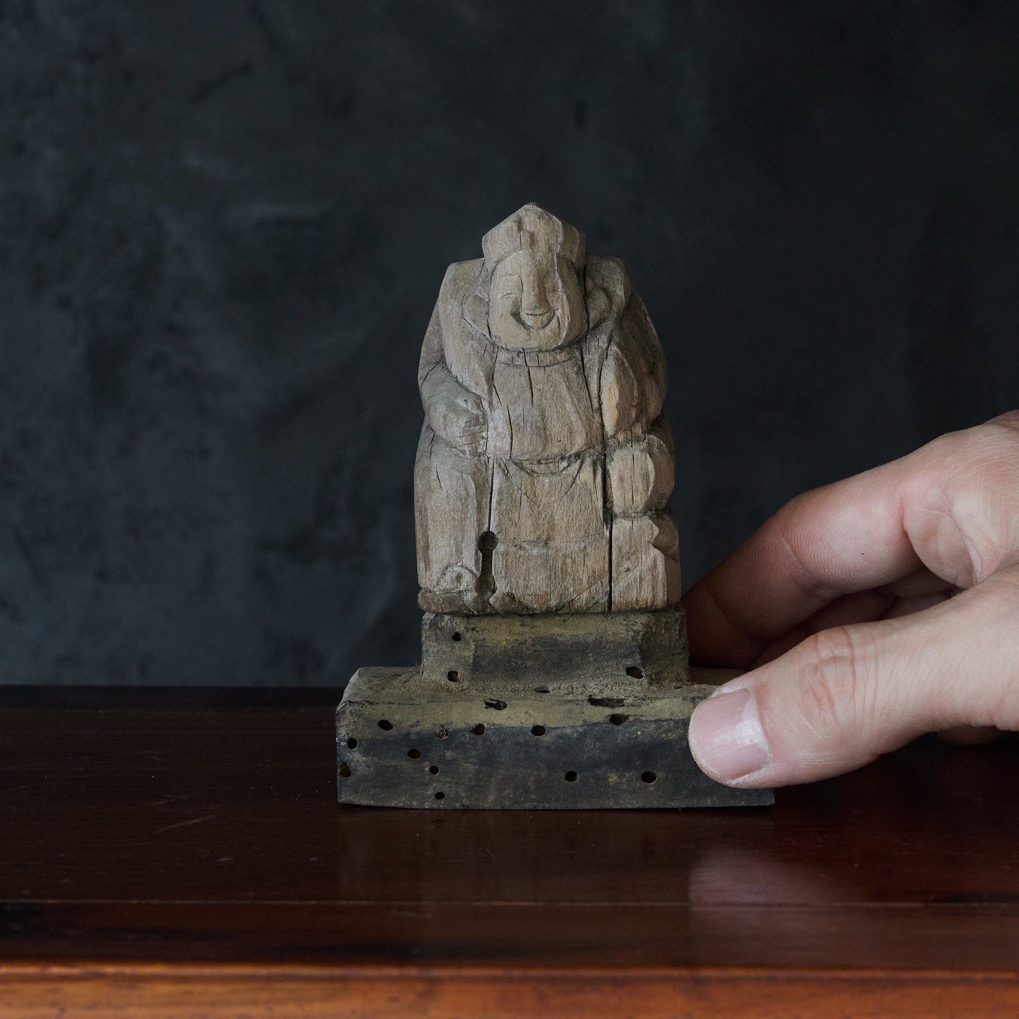 ESTATUA DE DAIKOKUTEN DE MADERA, Período Edo(1603–1867 d. C.)