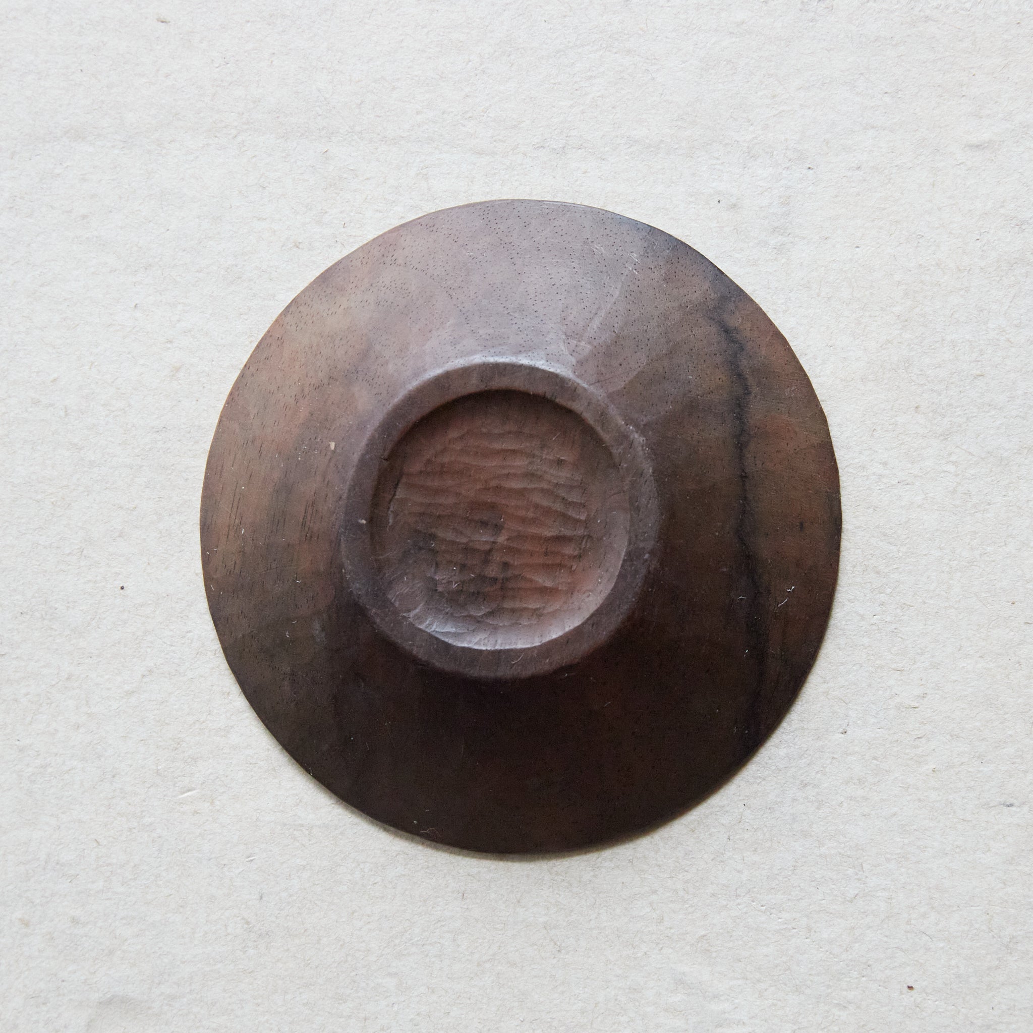 PLATILLO DE MADERA DE CAQUI NEGRO PEQUEÑO, Juego de 5, Período Taisho(1912–1926 d. C.)