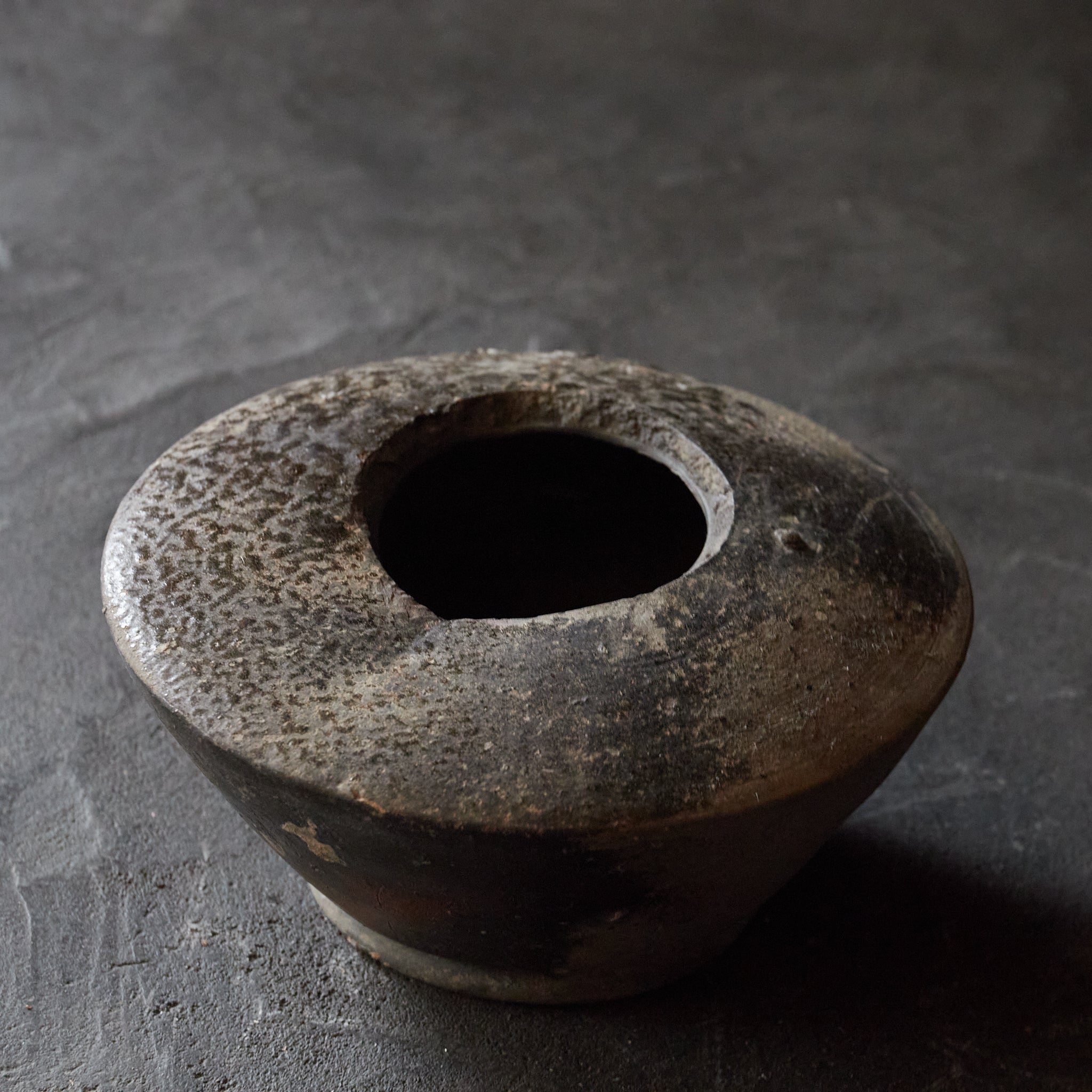 長頸壺(殘片)(平安時代, 西元794年–1185年)