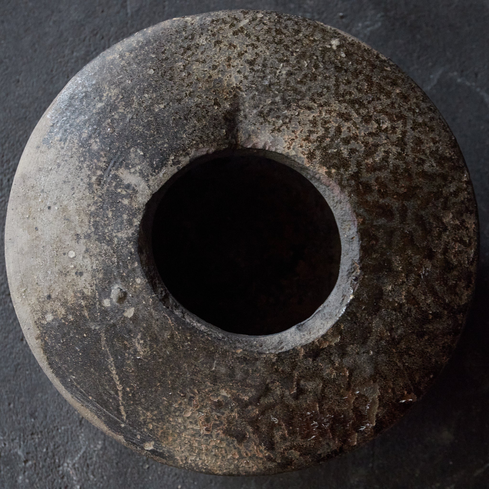 長頸壺(殘片)(平安時代, 西元794年–1185年)