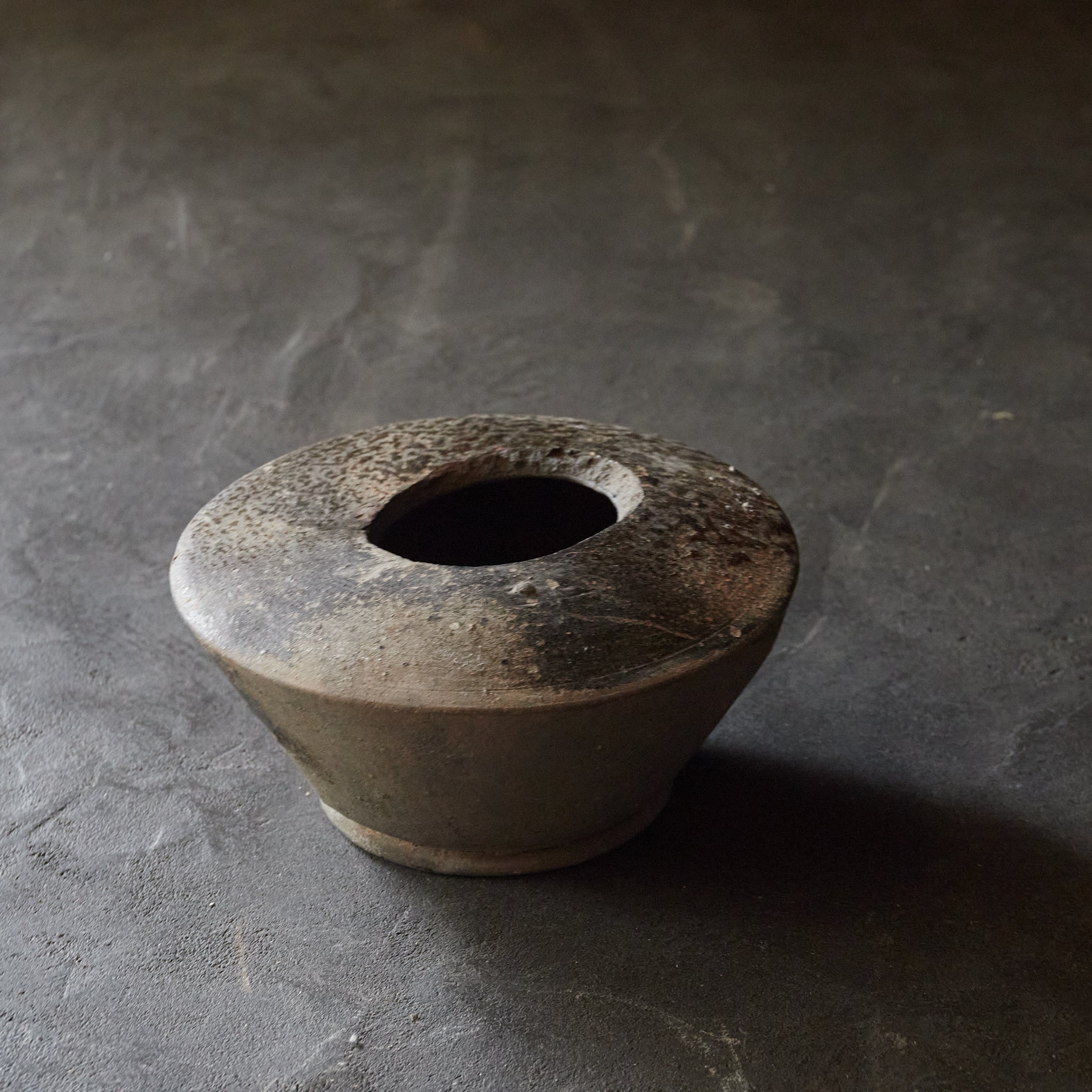 長頸壺(殘片)(平安時代, 西元794年–1185年)
