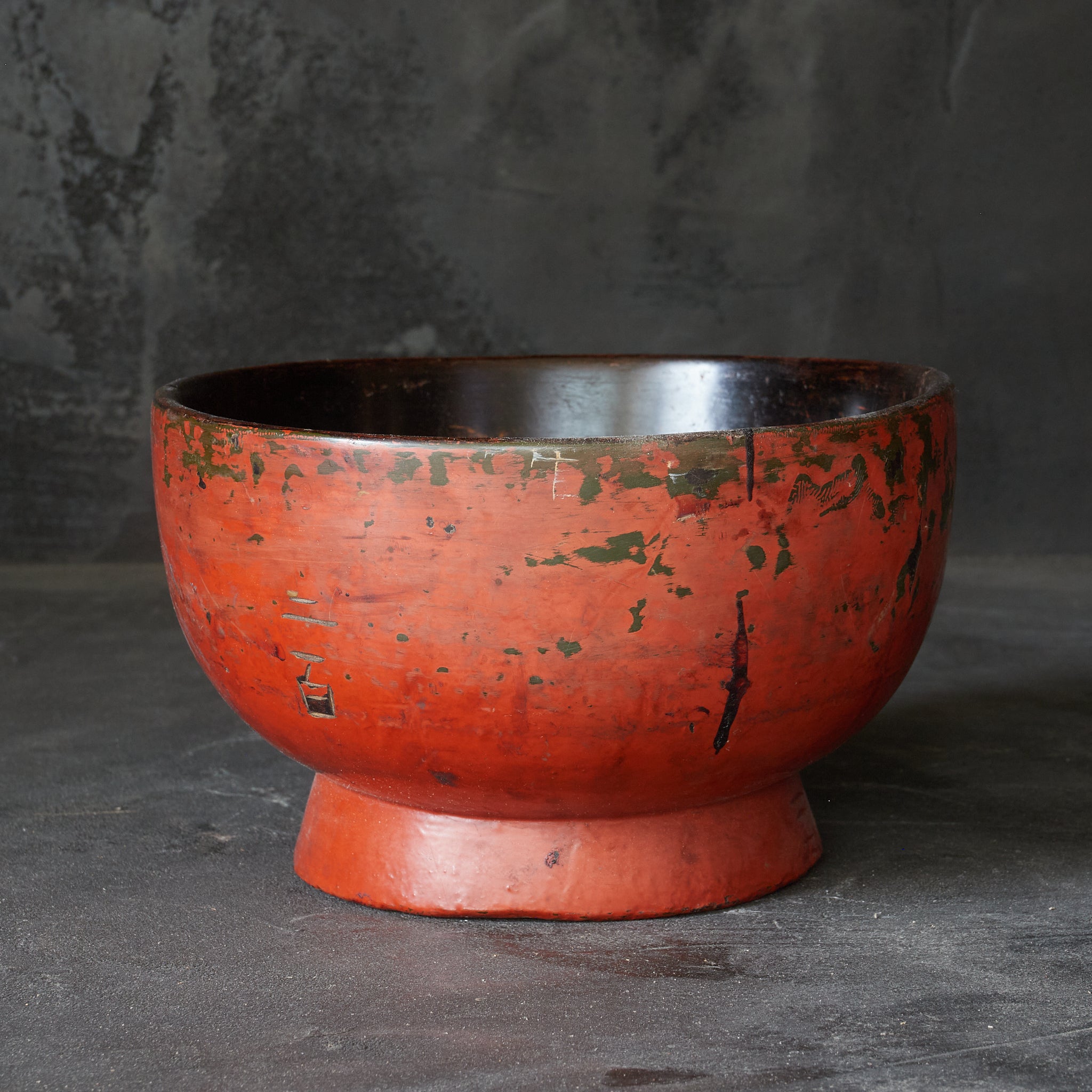 古漆大缽(安土桃山–江戶時代, 西元1573年–1867年)