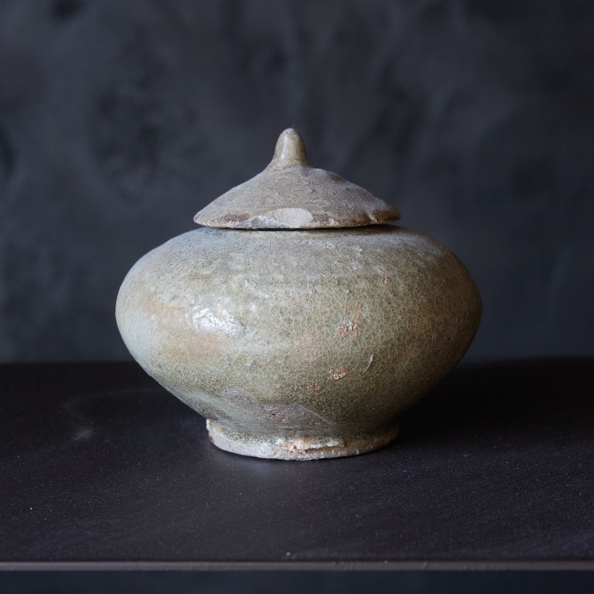 SMALL JAR / TEA CADDY, with lid, Goryeo Dynasty(918–1392CE)