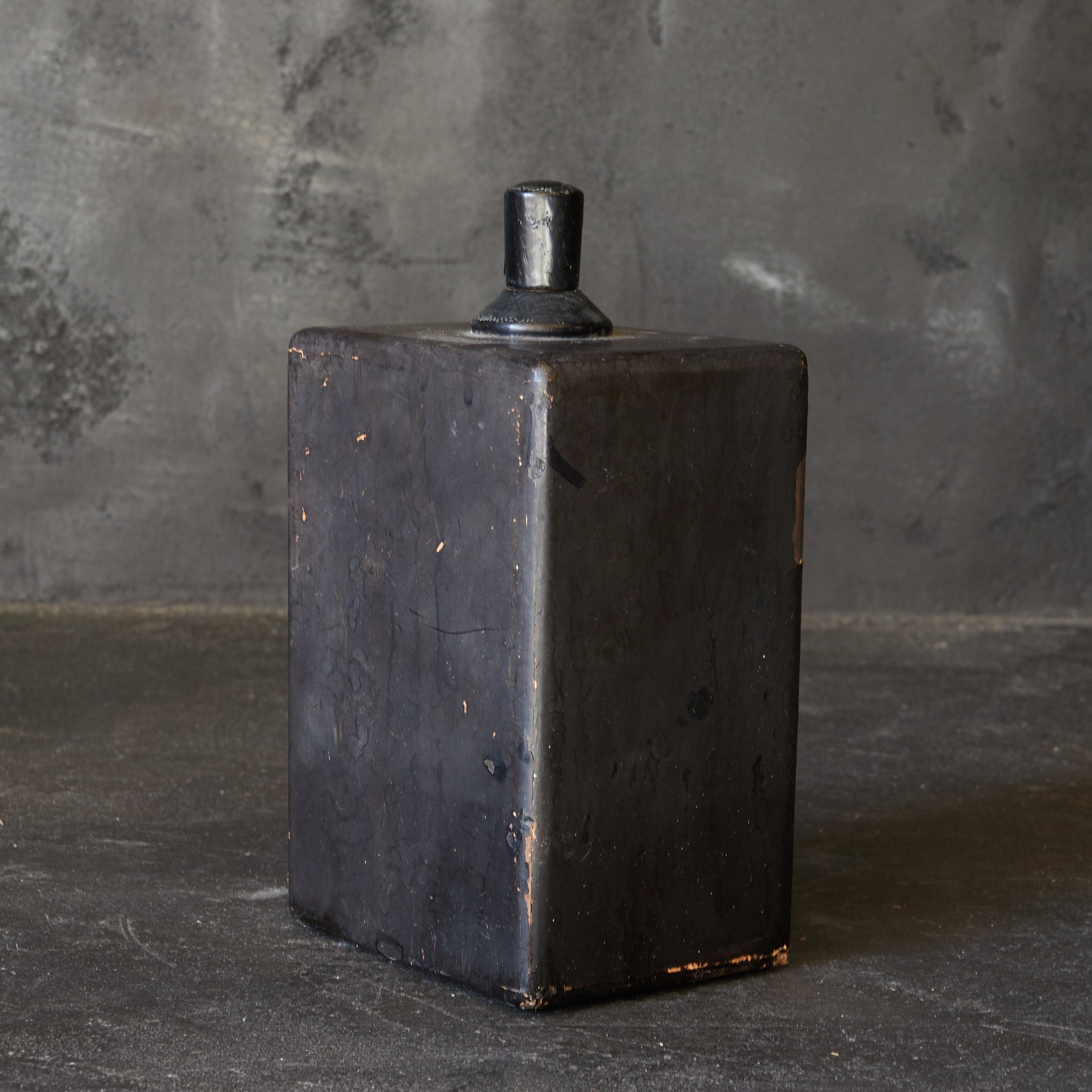 BOTELLA DE AGUA ANGULAR, Período Edo(1603–1867 d. C.)