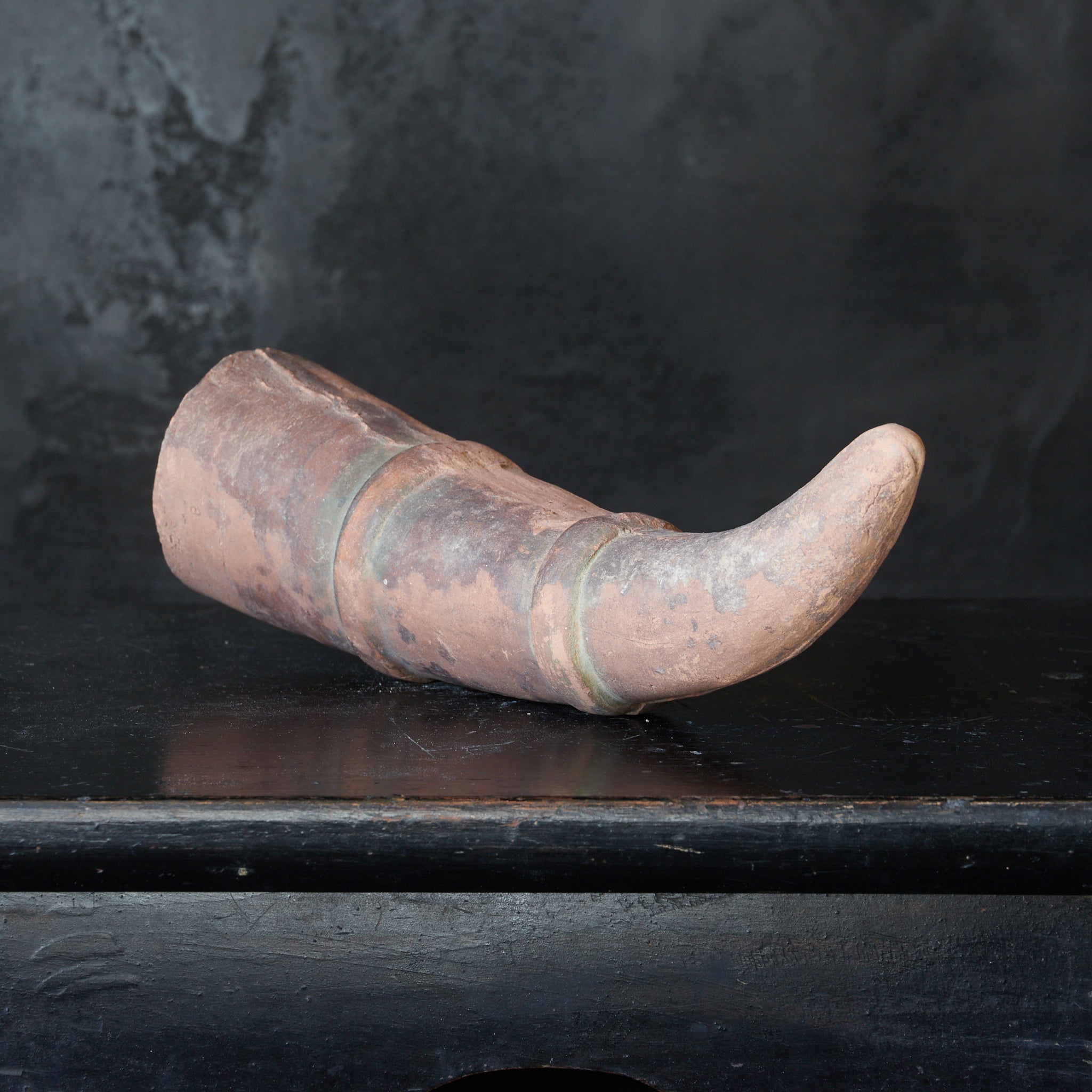 EARTHENWARE / DRINKING HORN, Three Kingdoms Period(18BCE–660CE)