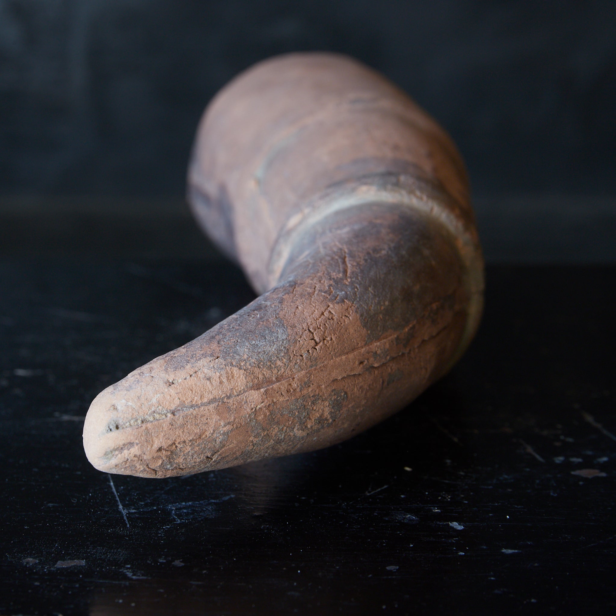 EARTHENWARE / DRINKING HORN, Three Kingdoms Period(18BCE–660CE)