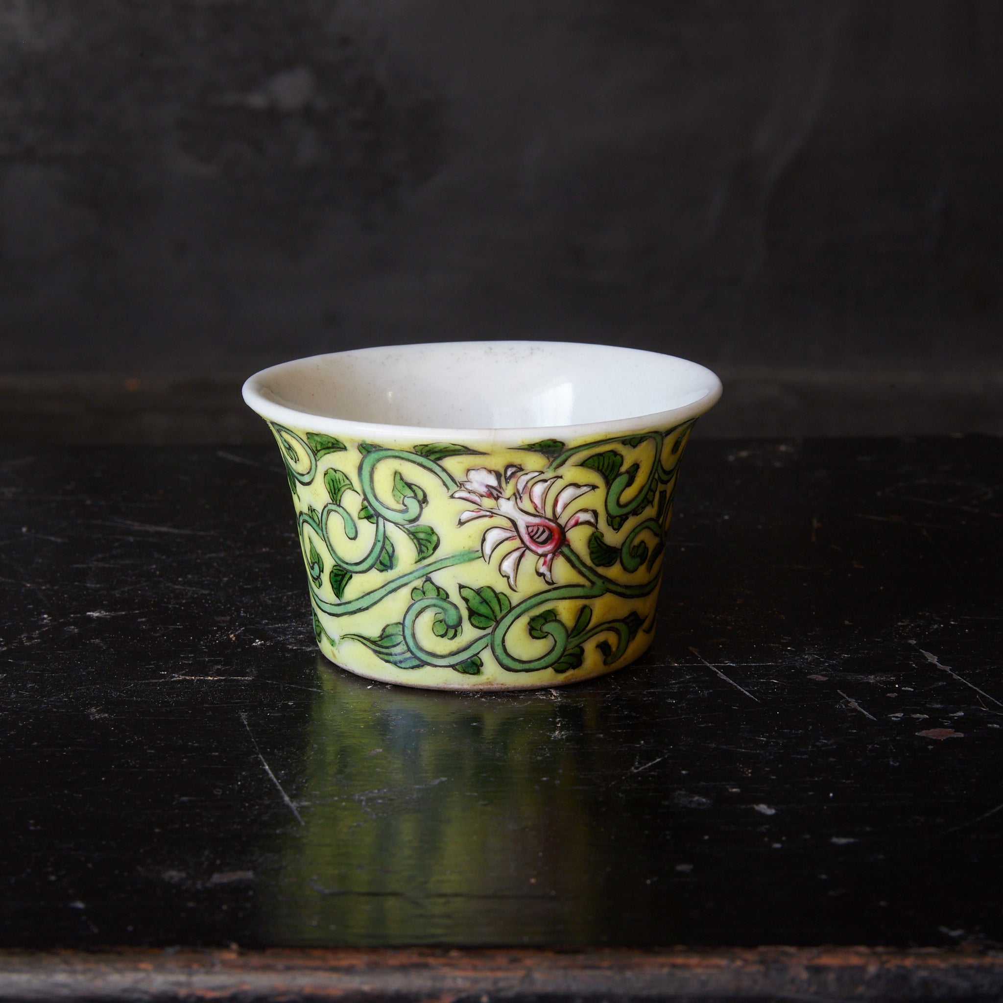 CHOKO, With Famille Rose floral and plant design, Qing Dynasty(1616–1911CE)