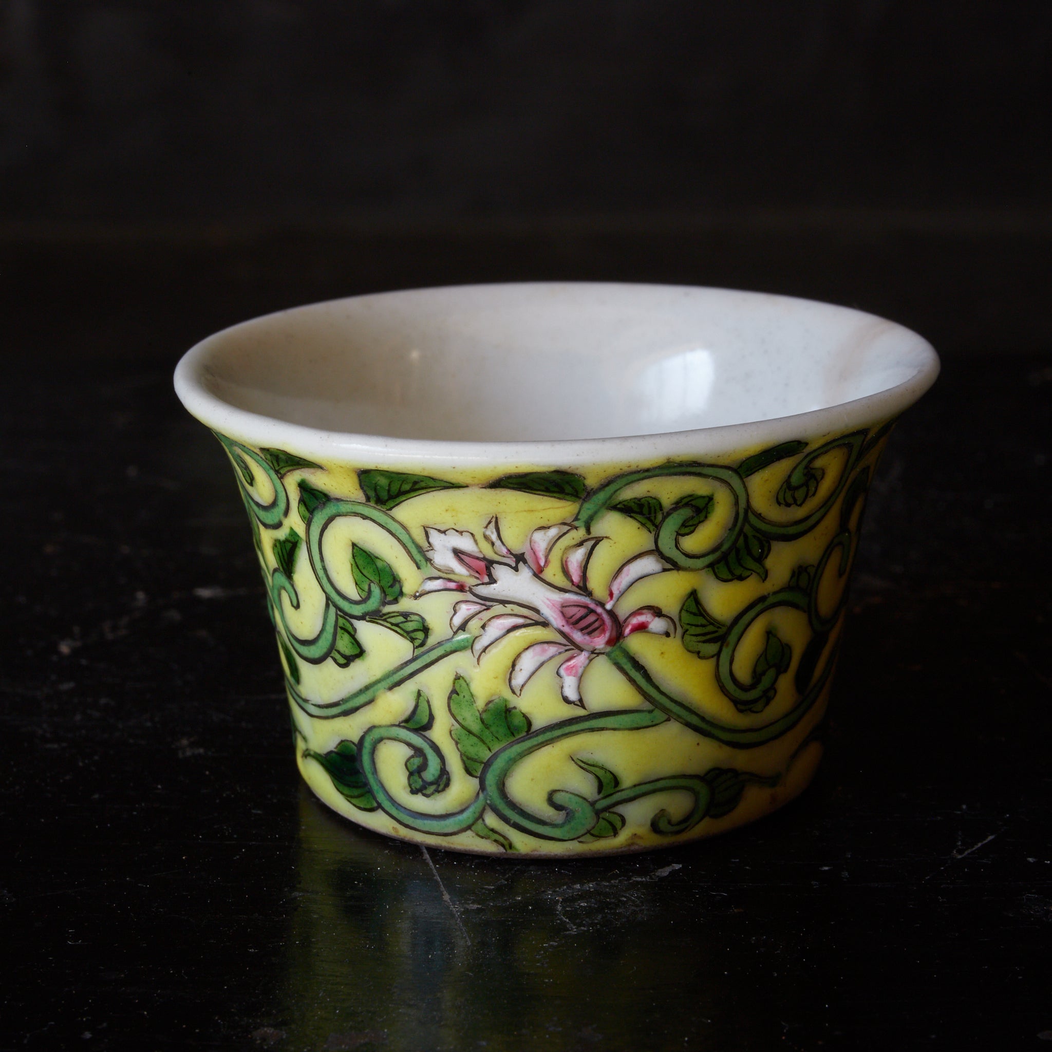 CHOKO, With Famille Rose floral and plant design, Qing Dynasty(1616–1911CE)