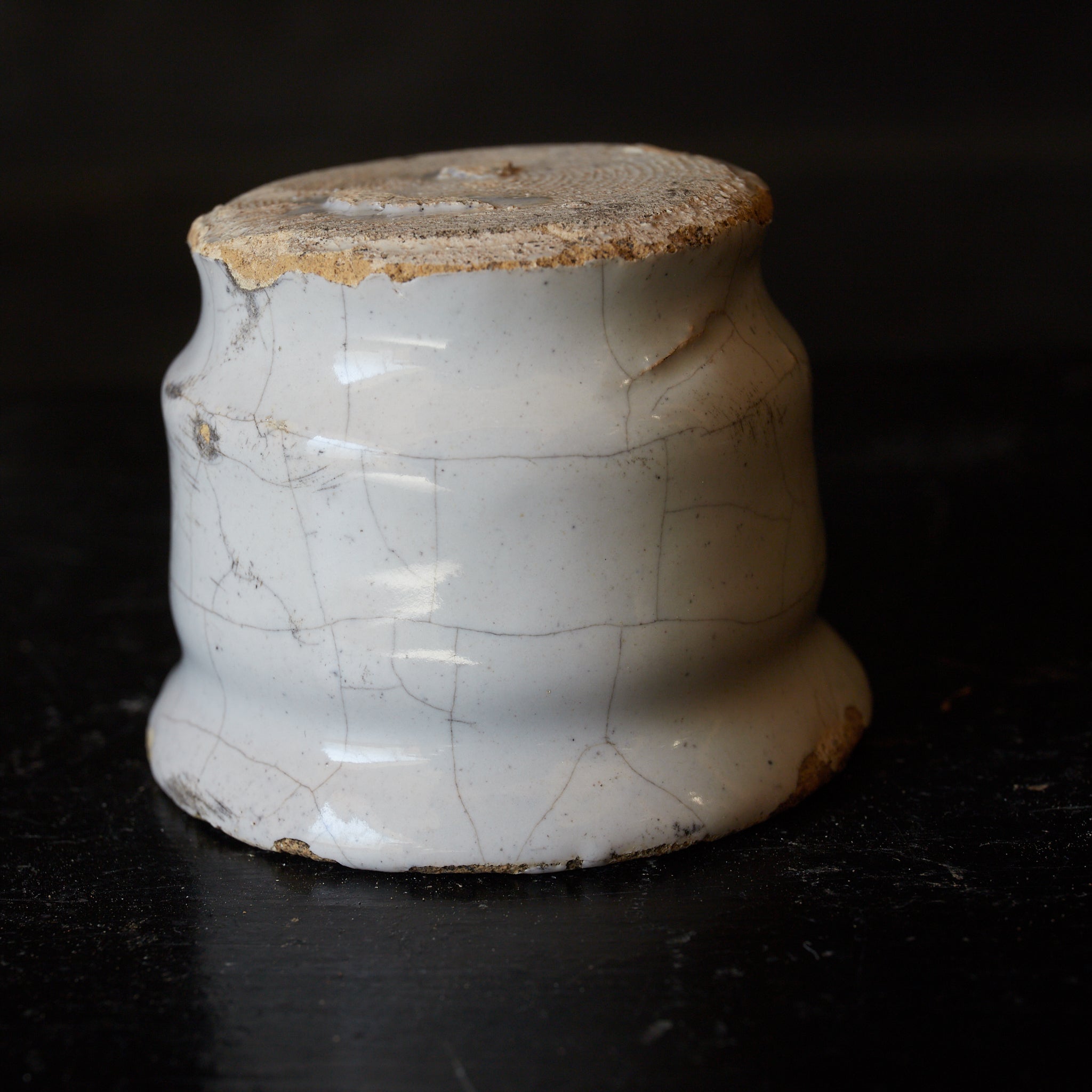 SMALL WOODEN JAR, Delftware, white-glazed with lid, Dutch Antique, Early Modern Period(16th–19th centuries)