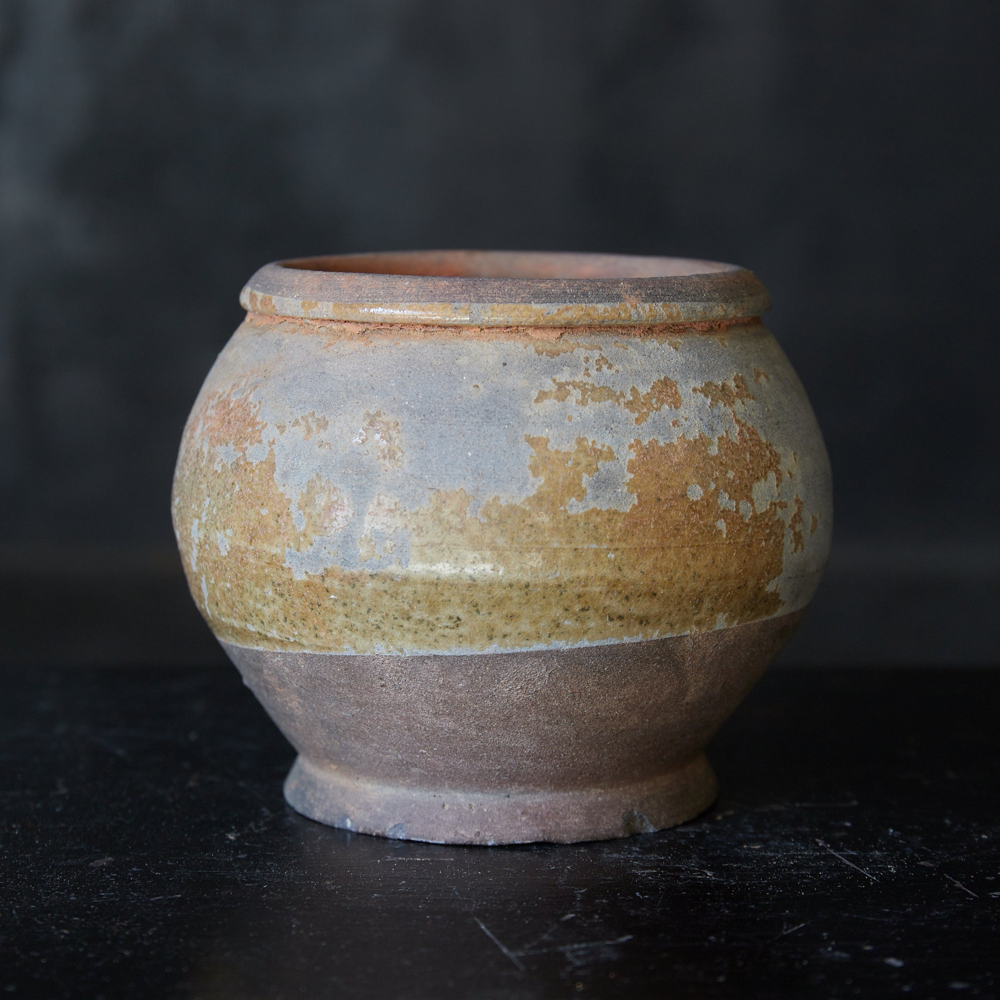 JARRA, horno Yuezhou, vidriado amarillo, Dinastía Tang(618–907 d. C.)