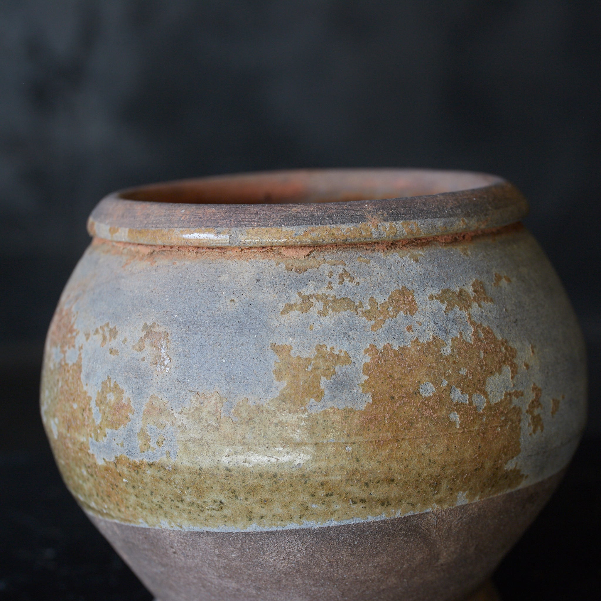 JARRA, horno Yuezhou, vidriado amarillo, Dinastía Tang(618–907 d. C.)