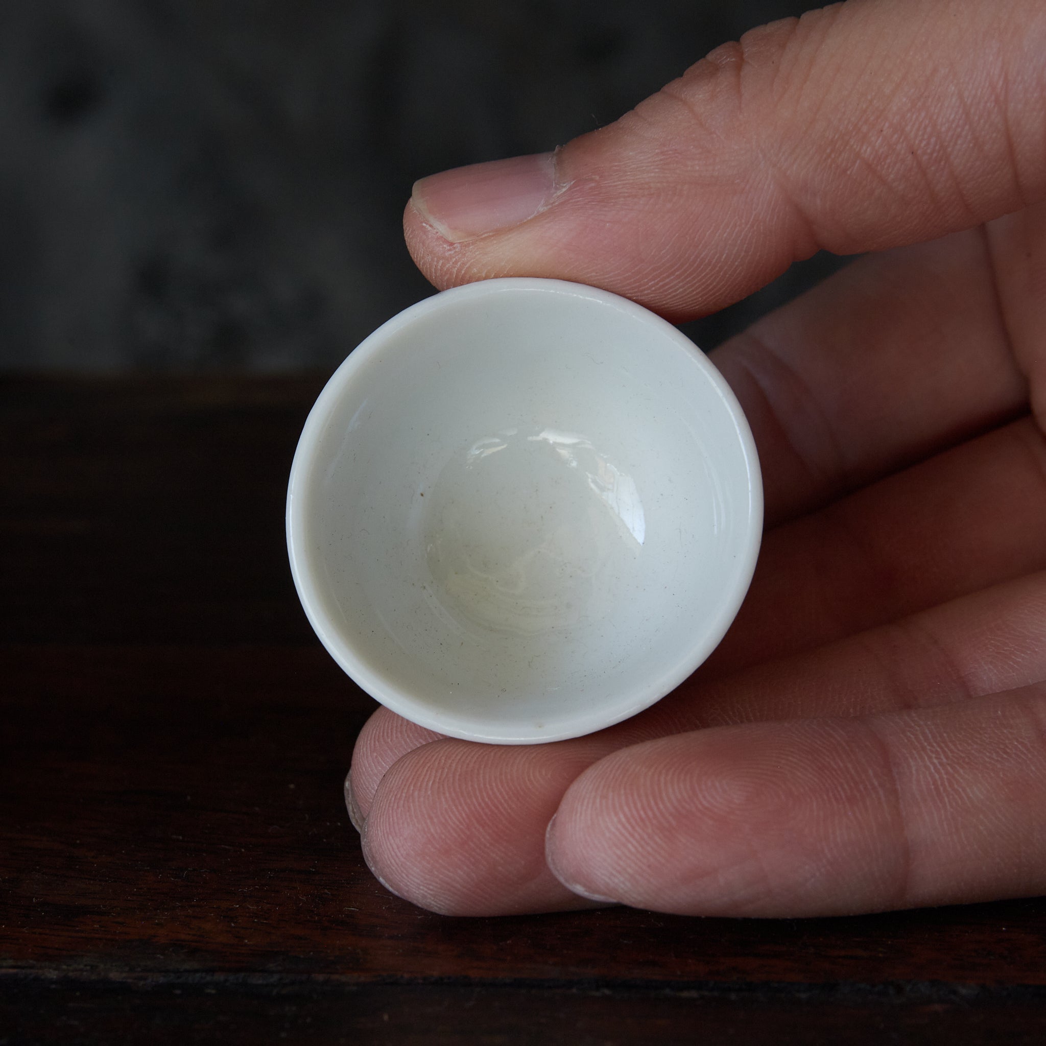 TAZA PARA GYOKURO, Porcelana blanca, juego de 5, Dinastía Qing(1616–1911 d. C.)
