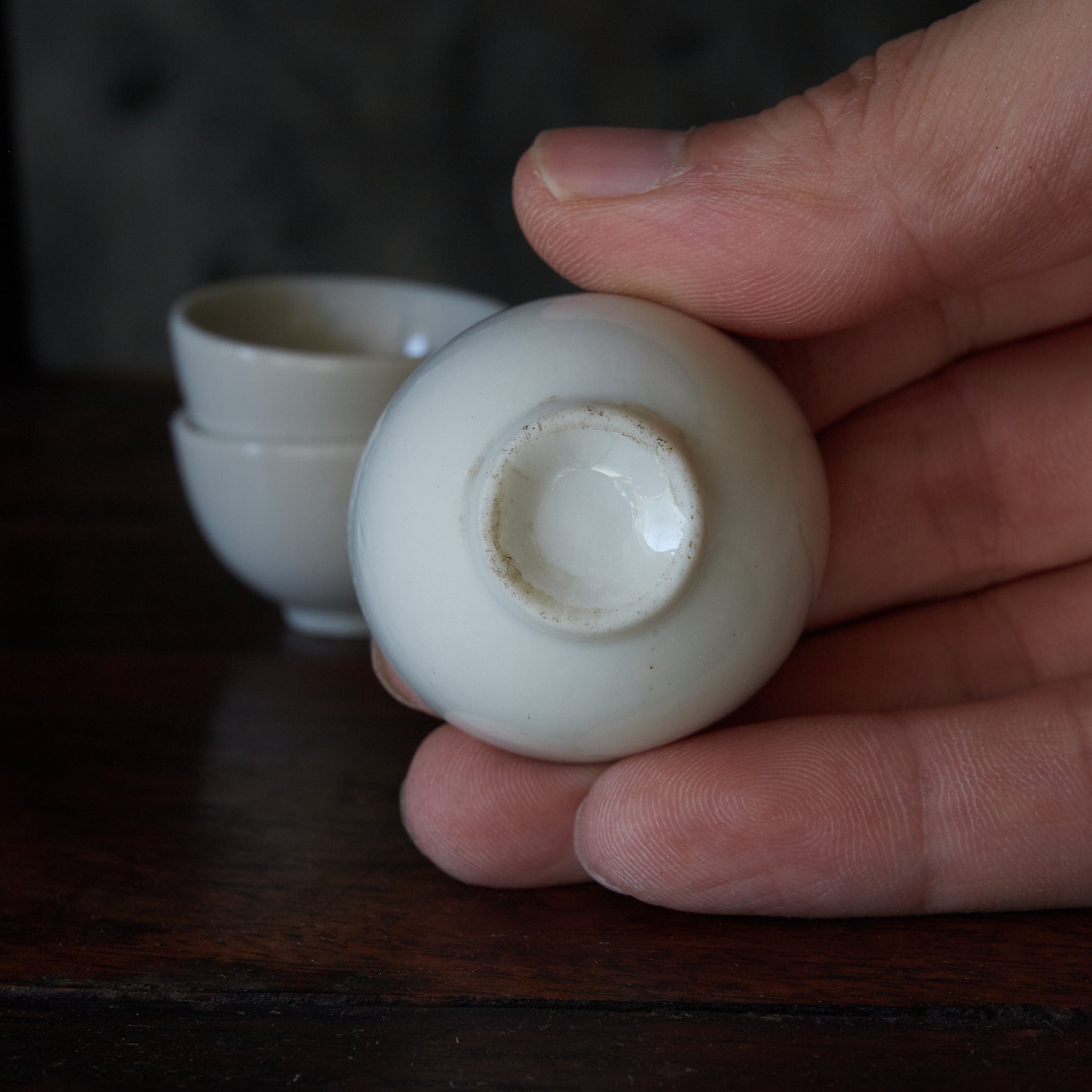 TAZA PARA GYOKURO, Porcelana blanca, juego de 5, Dinastía Qing(1616–1911 d. C.)