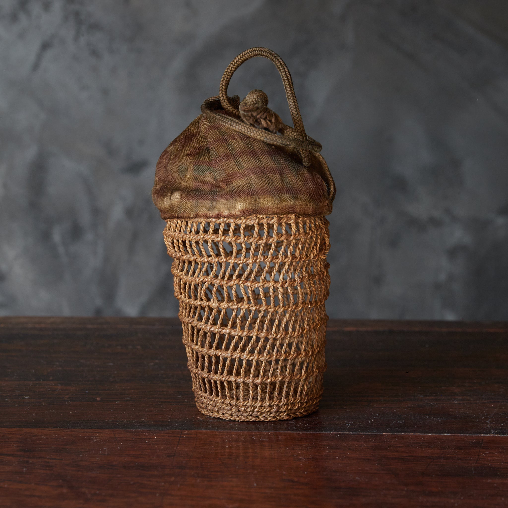 OLD STORAGE BASKET FOR TEACUPS / DRAWSTRING POUCH, Taisho Period(1912–1926CE)