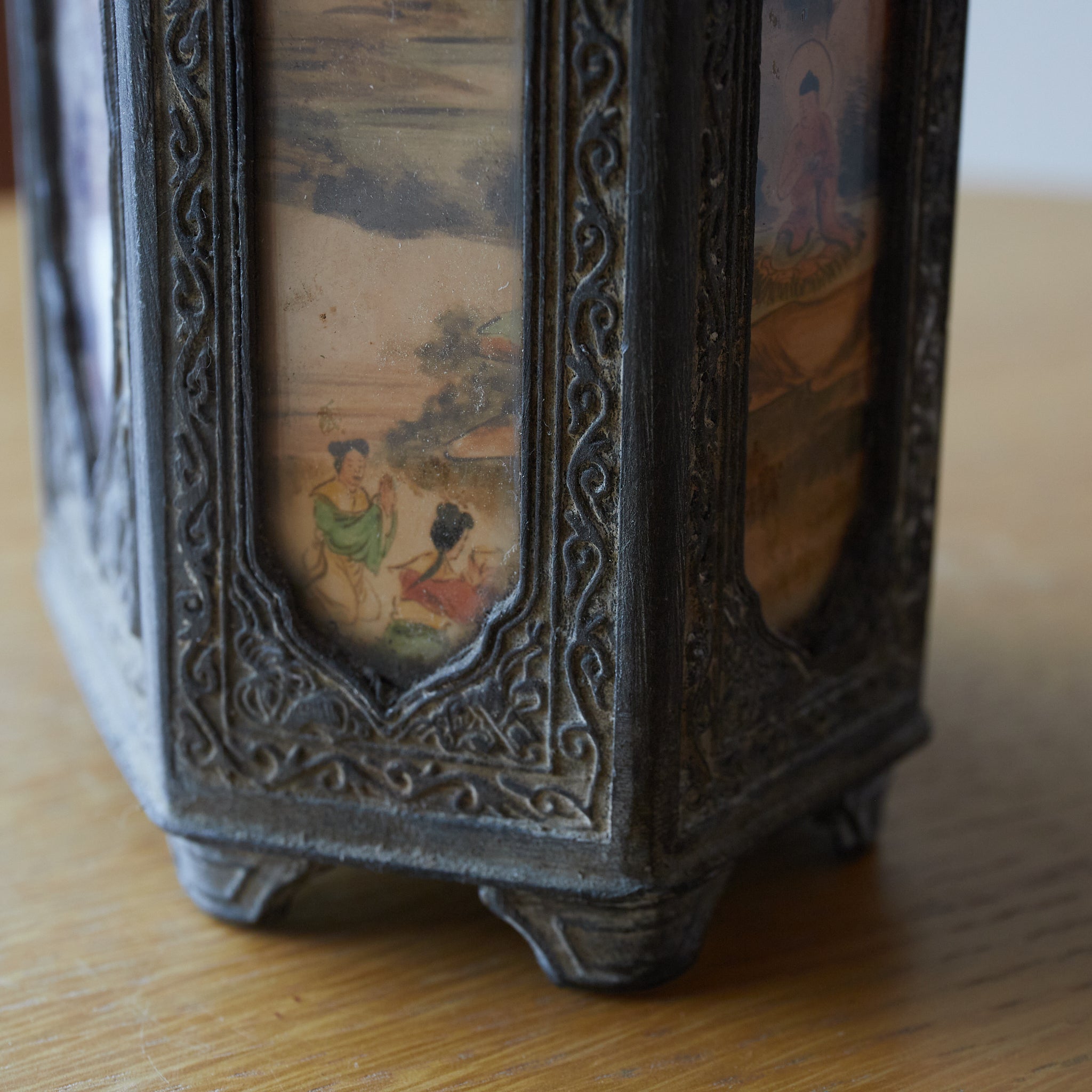 TARRO PARA TÉ DE ESTAÑO VIEJO, Dinastía Qing(1616–1911 d. C.)