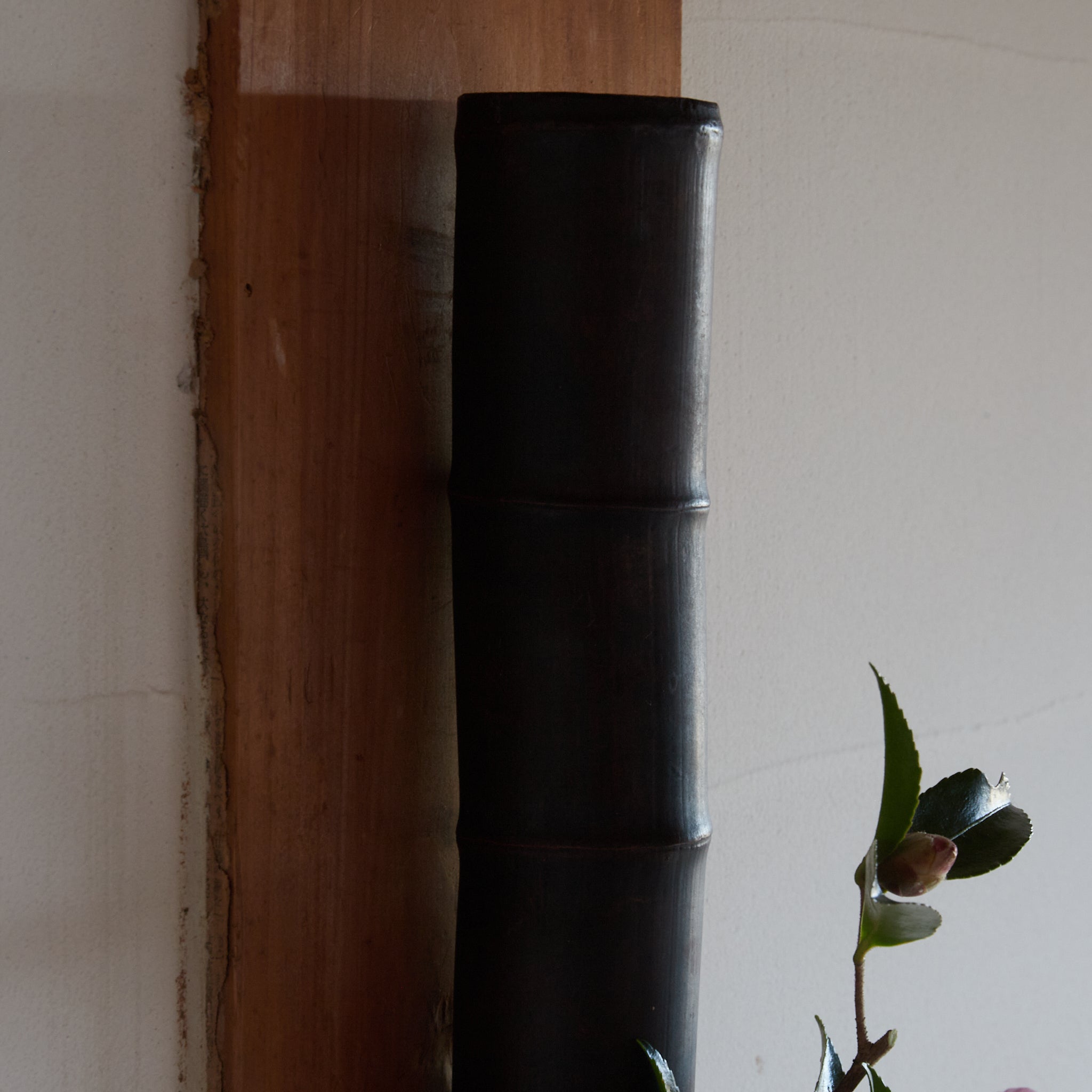 FLORERO COLGANTE DE SUSUDAKE, Período Edo(1603–1867 d. C.)
