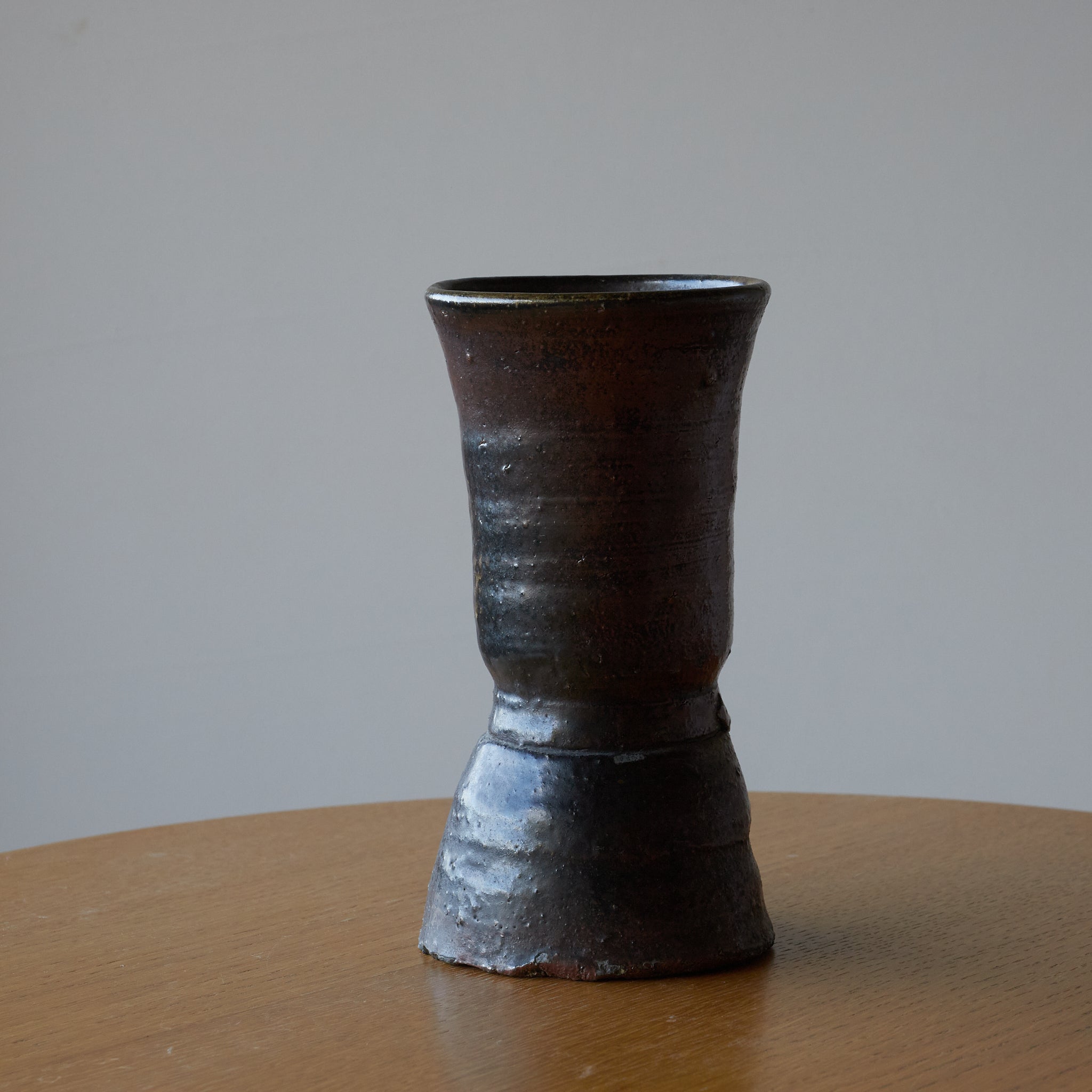 BLUMENVASE, Ko-Bizen, Azuchi-Momoyama–Edo-Zeit(1573–1867 n. Chr.)