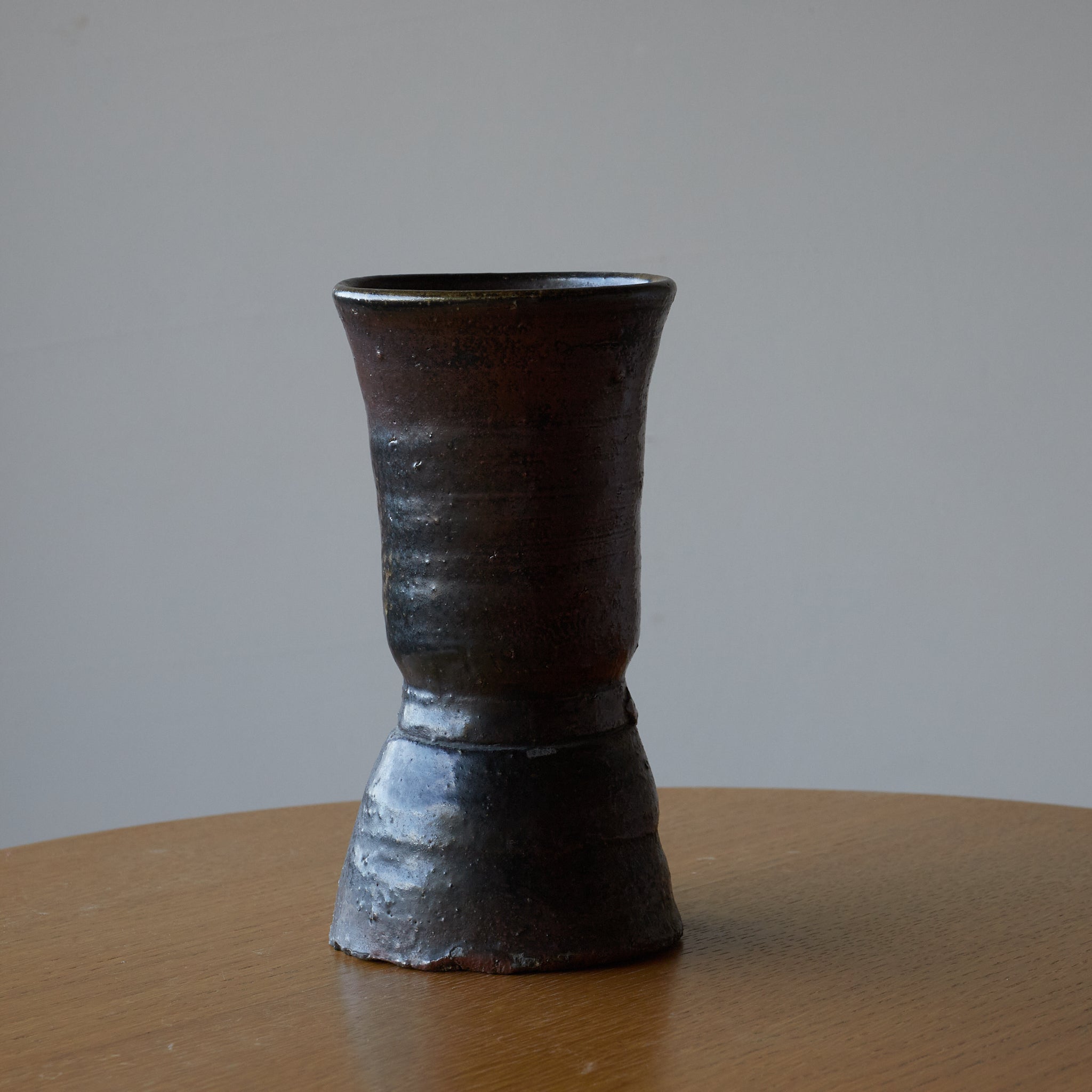 BLUMENVASE, Ko-Bizen, Azuchi-Momoyama–Edo-Zeit(1573–1867 n. Chr.)
