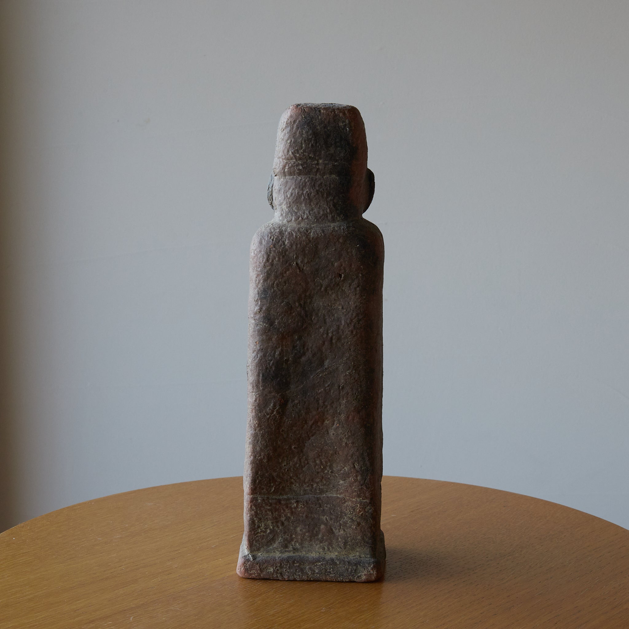 STATUE OF A LITERATUS, Sue-type Earthenware