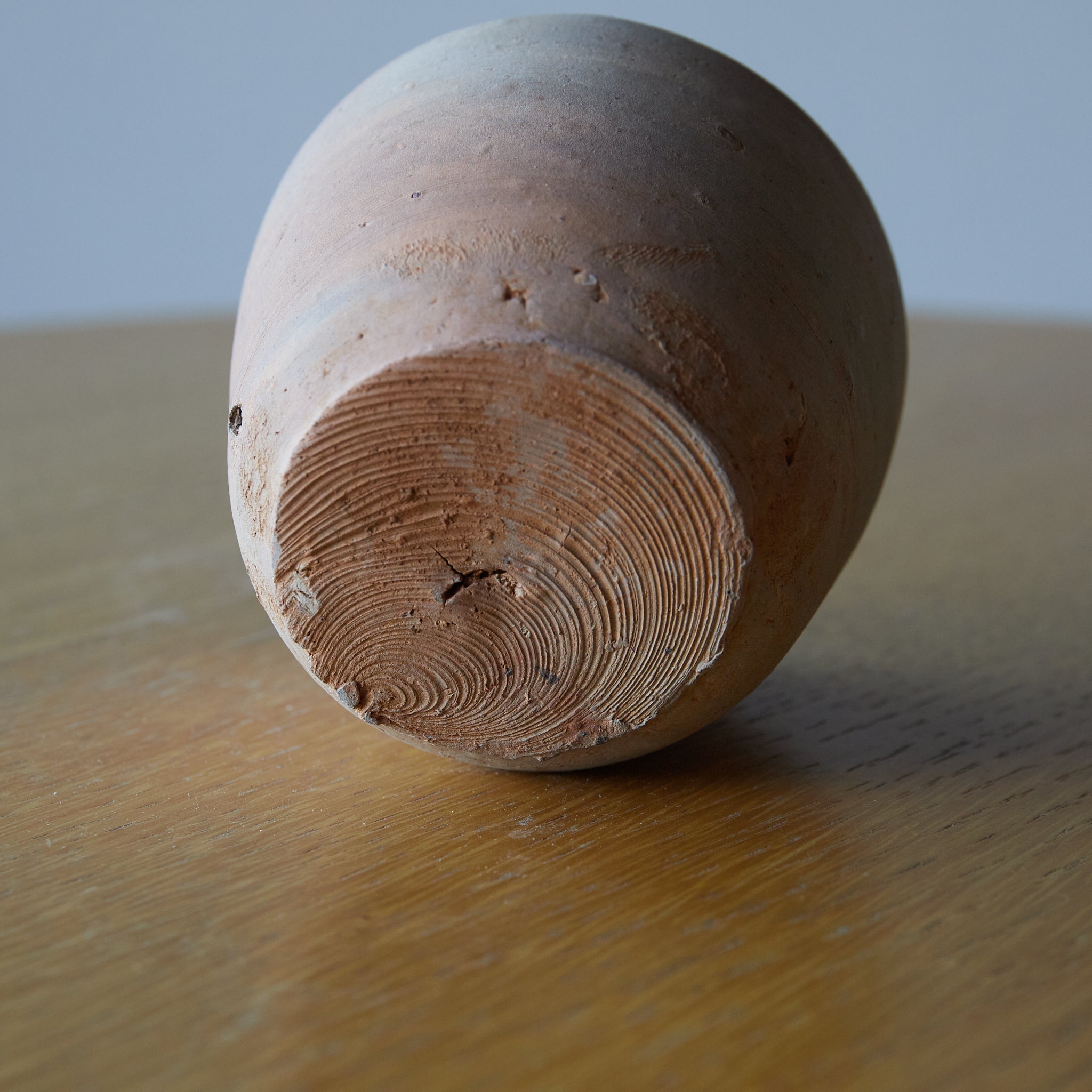 CUENCO / TUBO / TAZÓN DE TÉ, Loza de barro gris, proto-celadón, c, Primavera y Reinos Combatientes(770–221 a. C.)