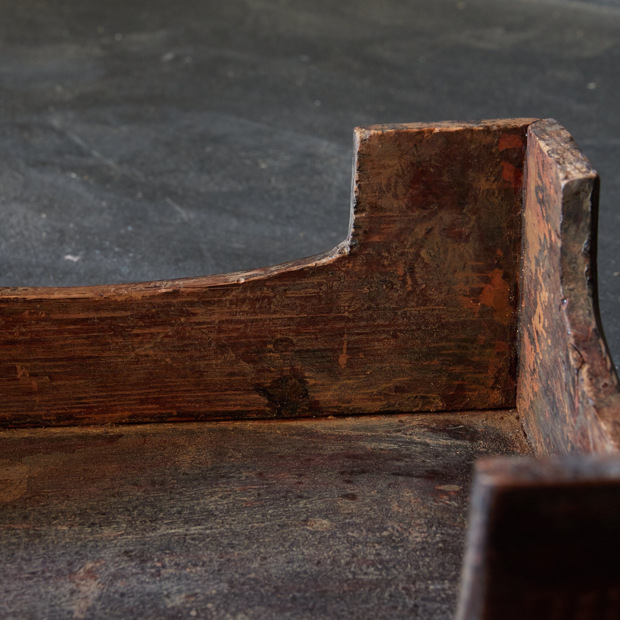 SOPORTE PARA OFRENDAS DE MADERA, b, Dinastía Joseon(1392–1897 d. C.)