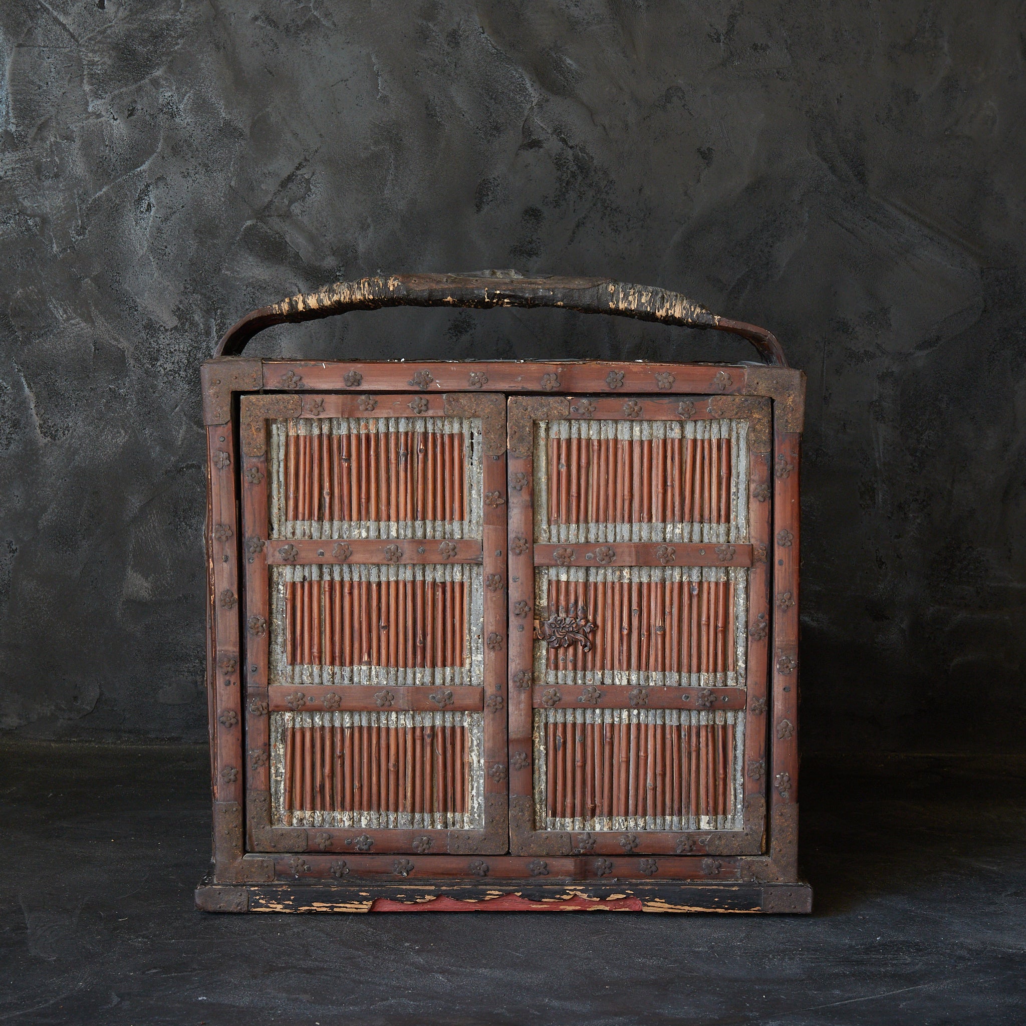 ARMARIO PARA UTENSILIOS DE BAMBÚ, Dinastía Qing(1616–1911 d. C.)