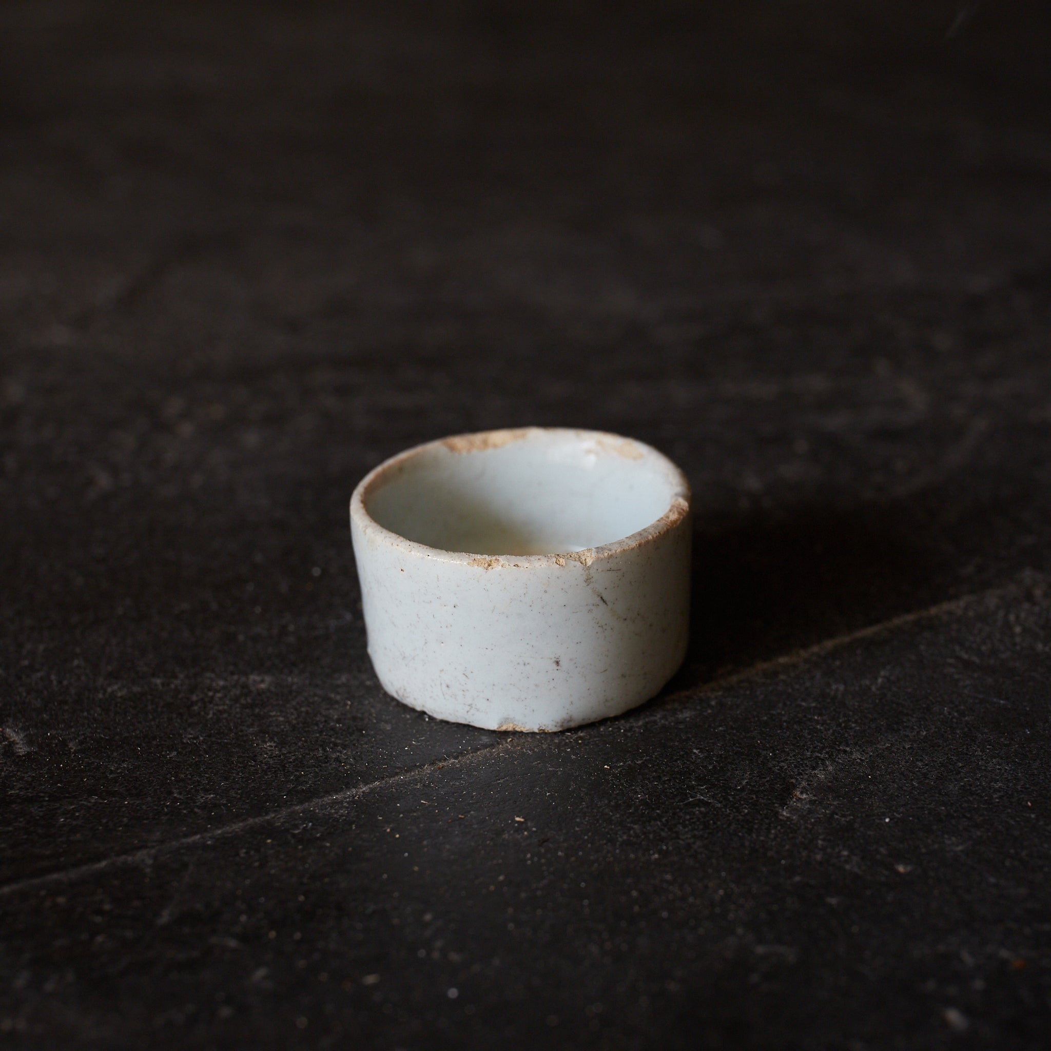 COPA PEQUEÑA, Cerámica de Delft, vidriado blanco, 3, Antigüedad holandesa, Edad Moderna Temprana(Siglos XVI–XIX)