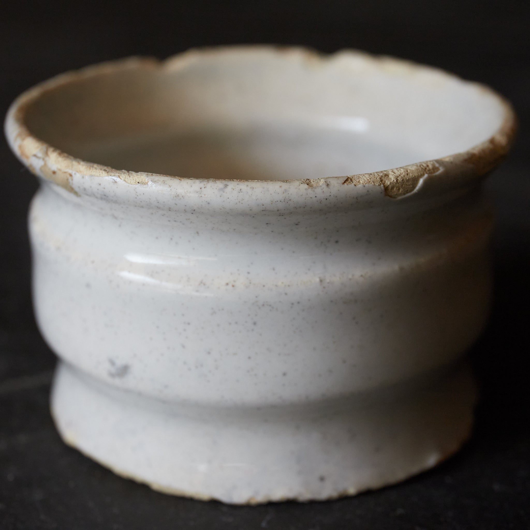 KLEINES GEFÄSS, Delfter Ware, weiß glasiert, 7, Niederländische Antiquität, Frühe Neuzeit(16.–19. Jahrhundert)