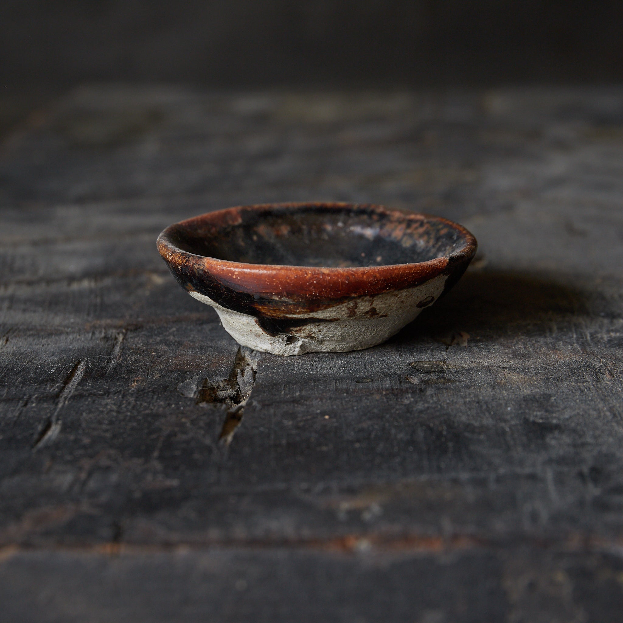 SAKE-BECHER, Braun glasiert, Khmer-Dynastie, Mittelalter(12.–16. Jahrhundert)