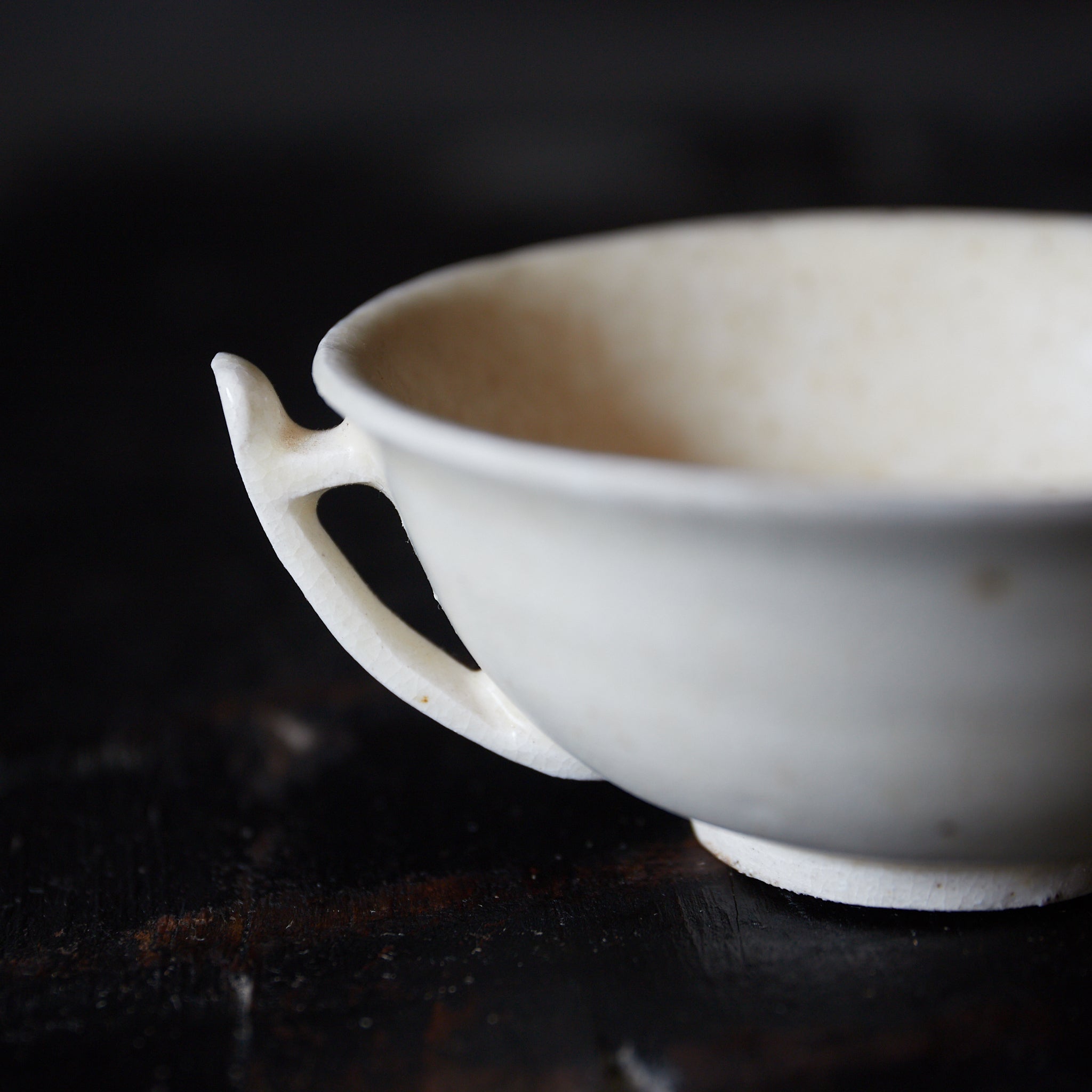 CUP, Xingzhou kiln, with handles, Tang Dynasty(618-907CE)