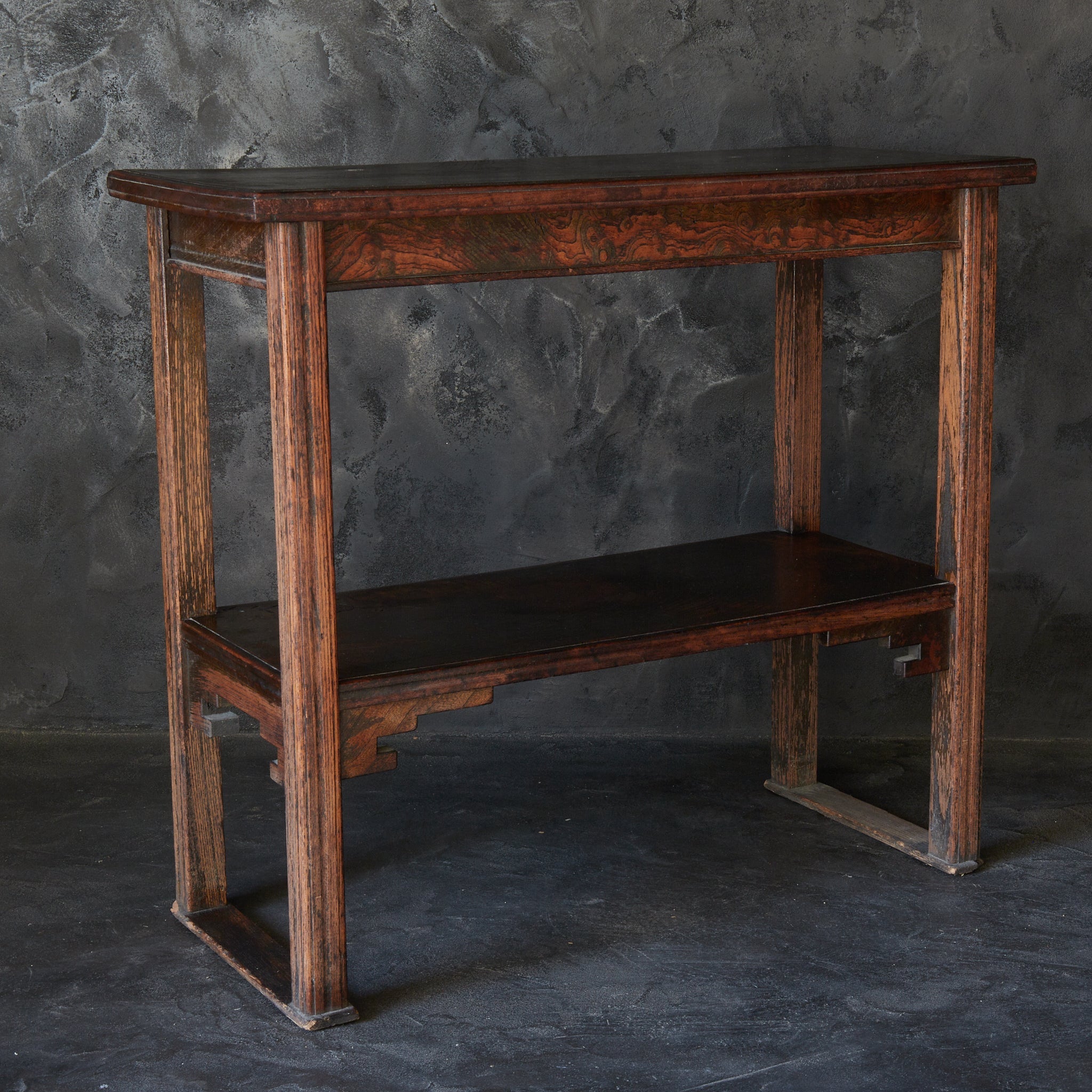 PRECIOUS WOOD DISPLAY CABINET, Qing Dynasty(1616–1911CE)