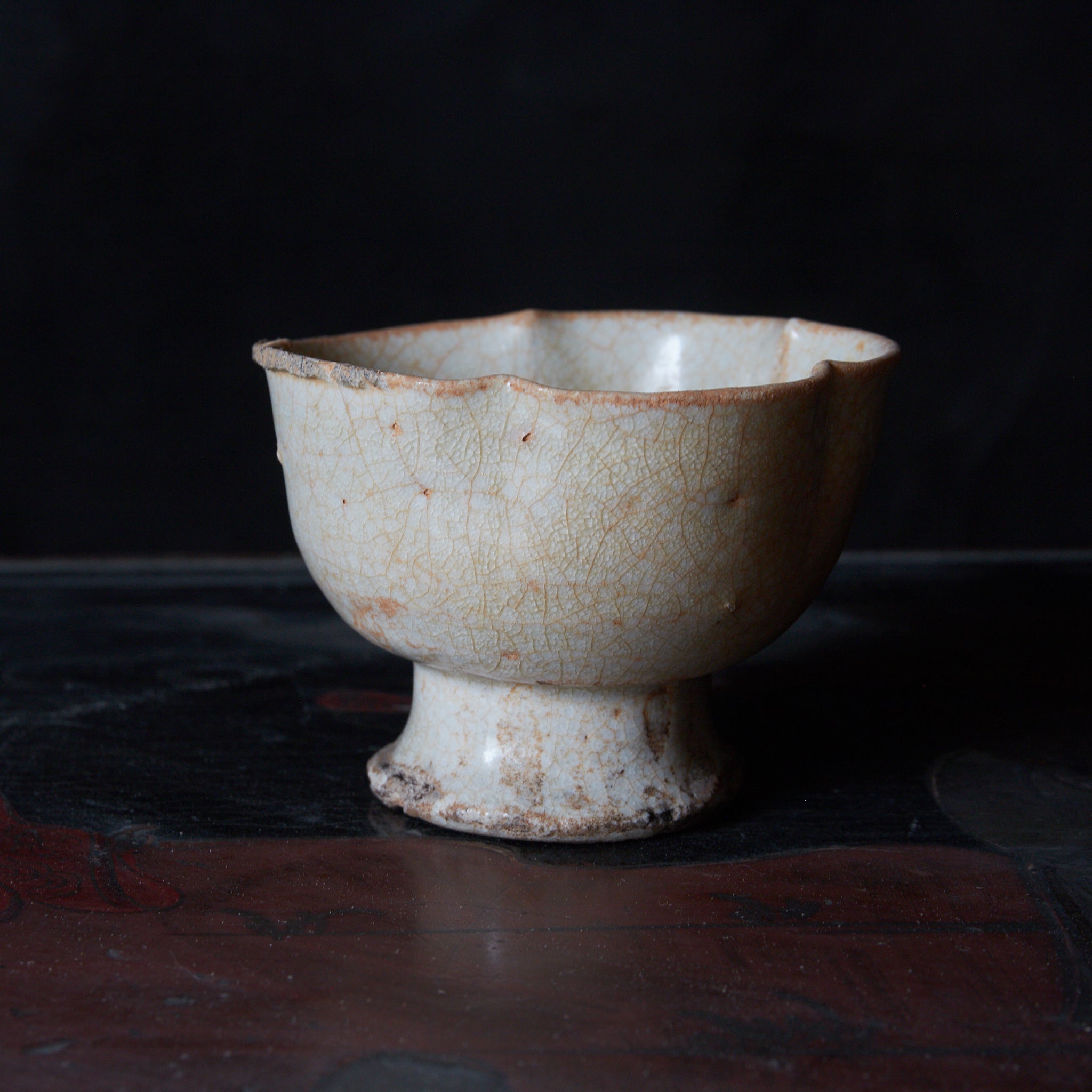 FOLIATED CUP, Hutian Ware / yingqing, pale celadon, Song Dynasty(960–1279CE)