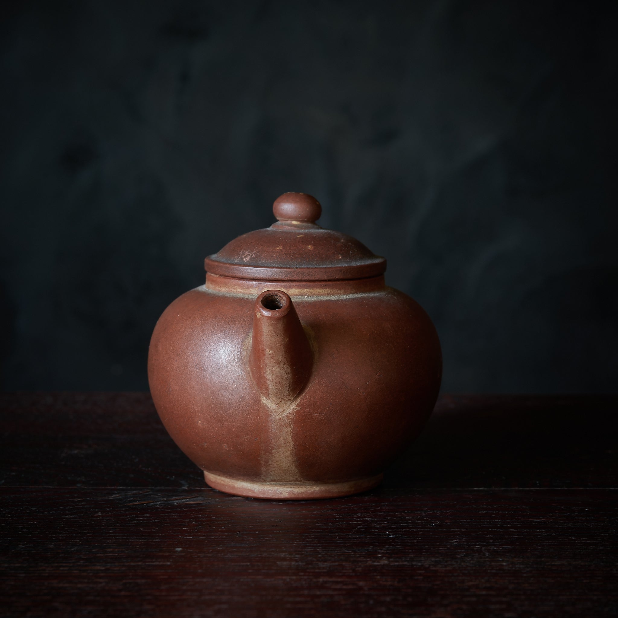 TETERA GUIHUASHA, Gurindama, con caja de madera, Dinastía Qing(1616–1911 d. C.)