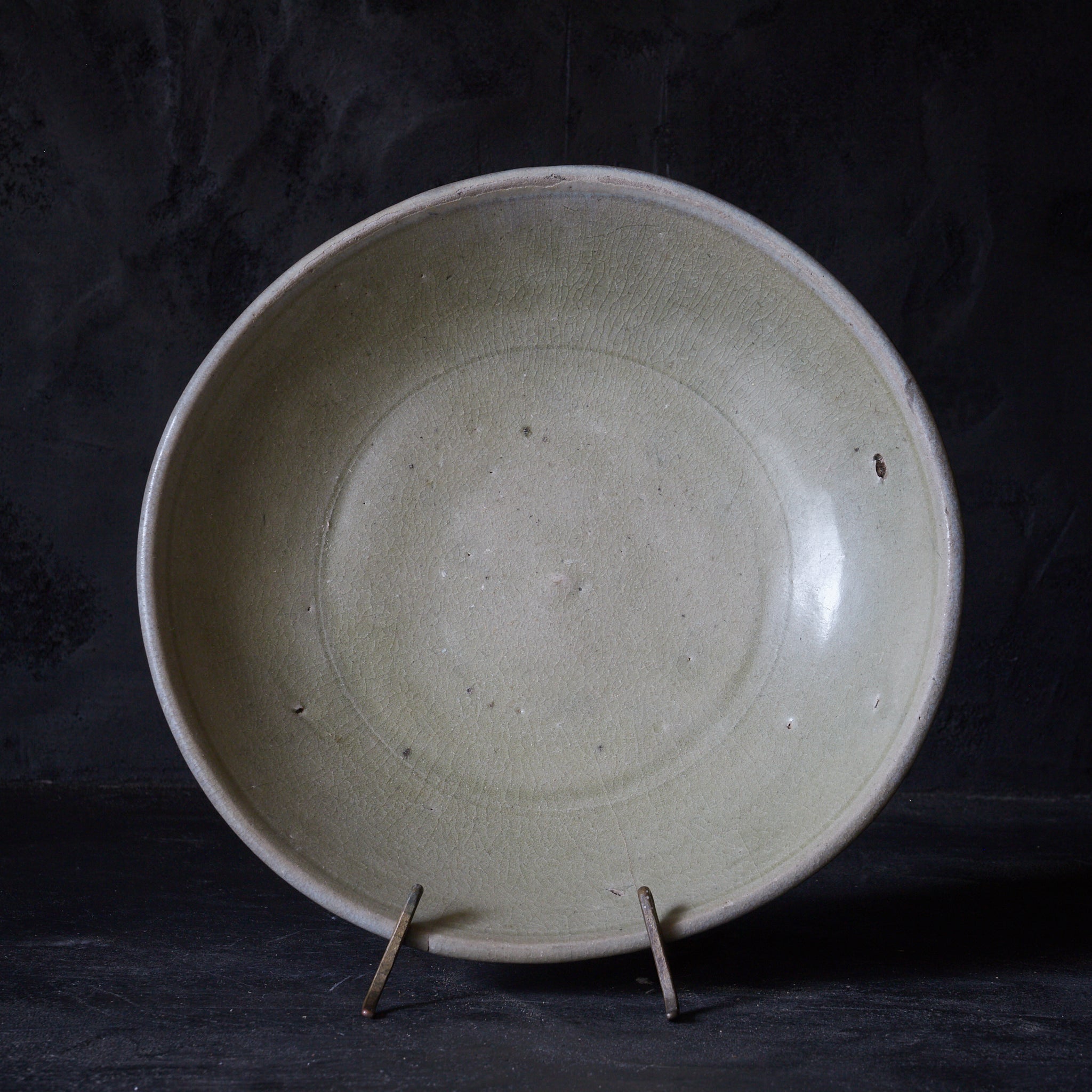 GRAND PLAT, four Longquan, Dynastie Ming(1368–1644 apr. J.-C.)