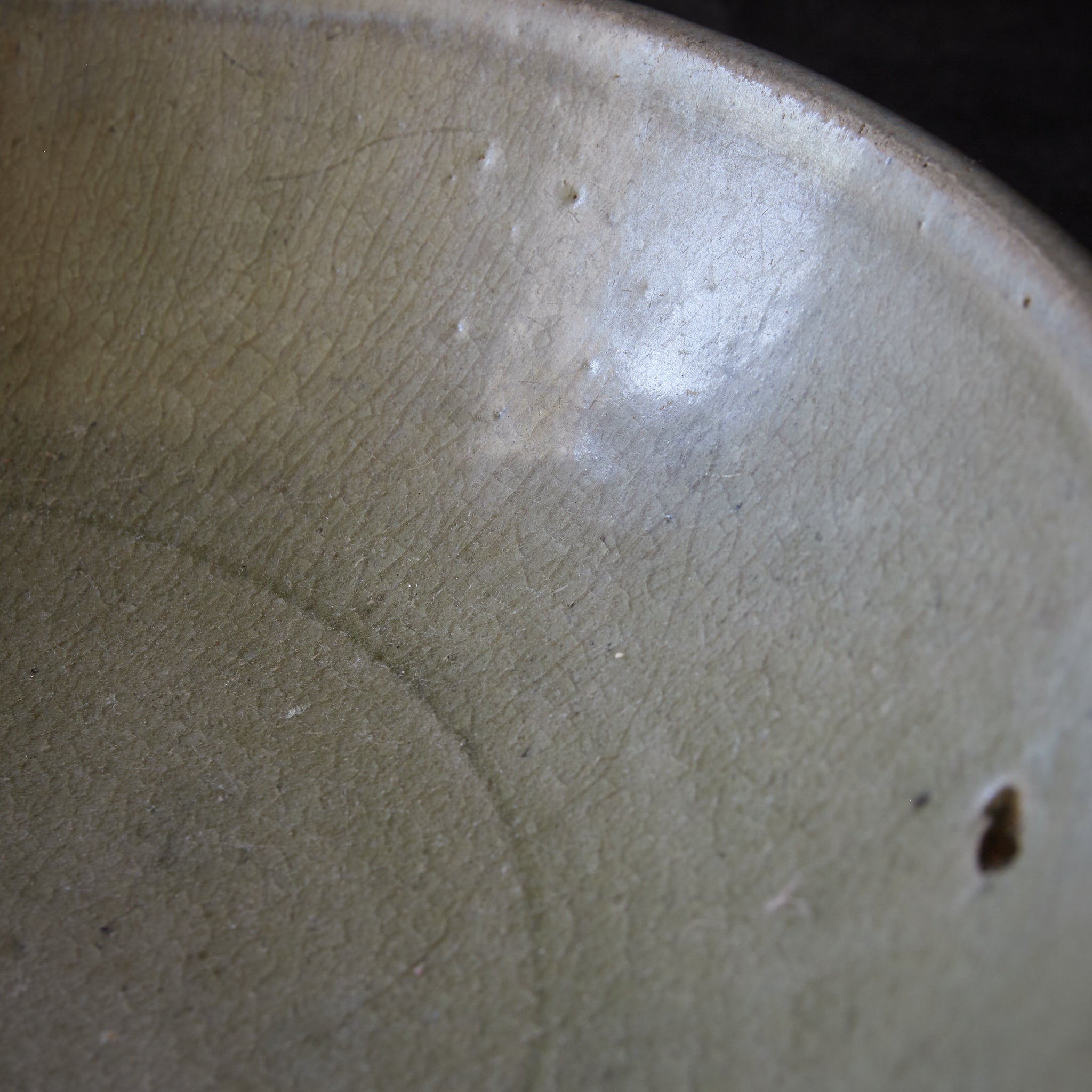 PLATO GRANDE, horno Longquan, Dinastía Ming(1368–1644 d. C.)