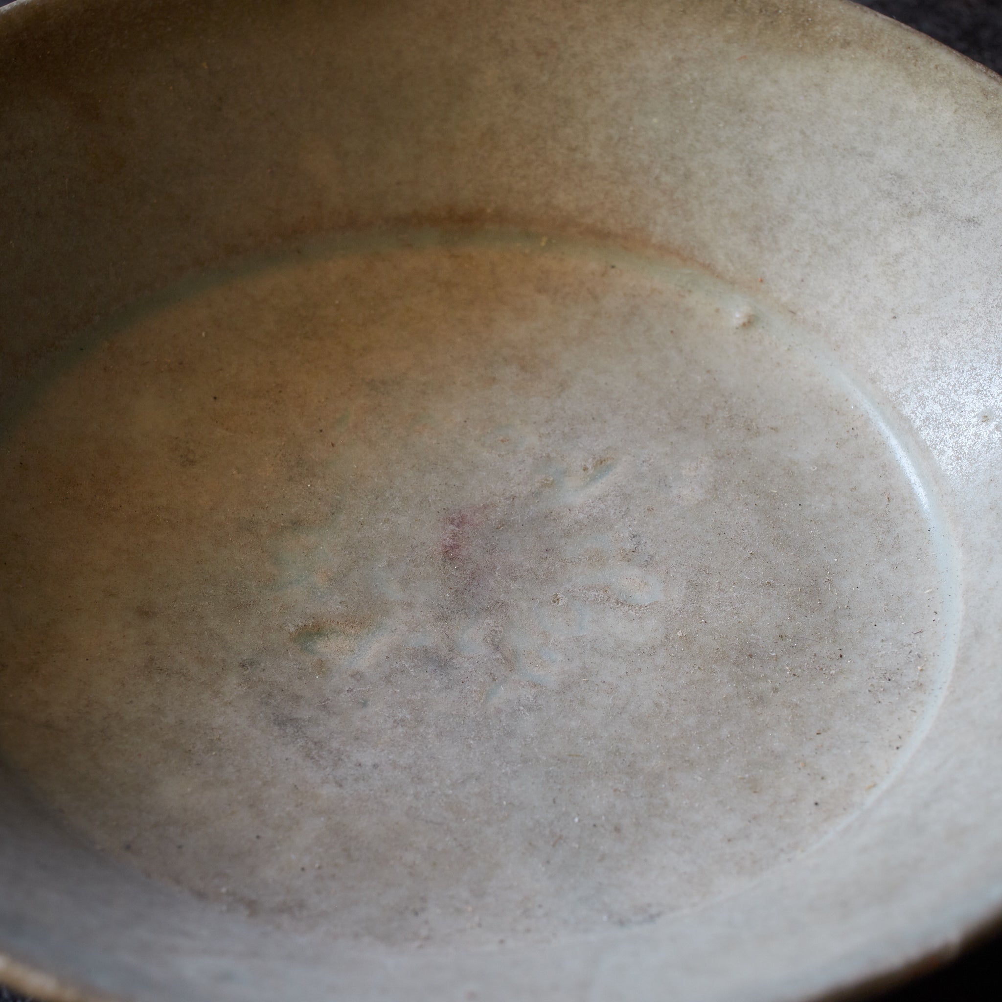 PLATO PEQUEÑO, Cerámica Hutian, celadón pálido, Dinastía Song(960–1279 d. C.)