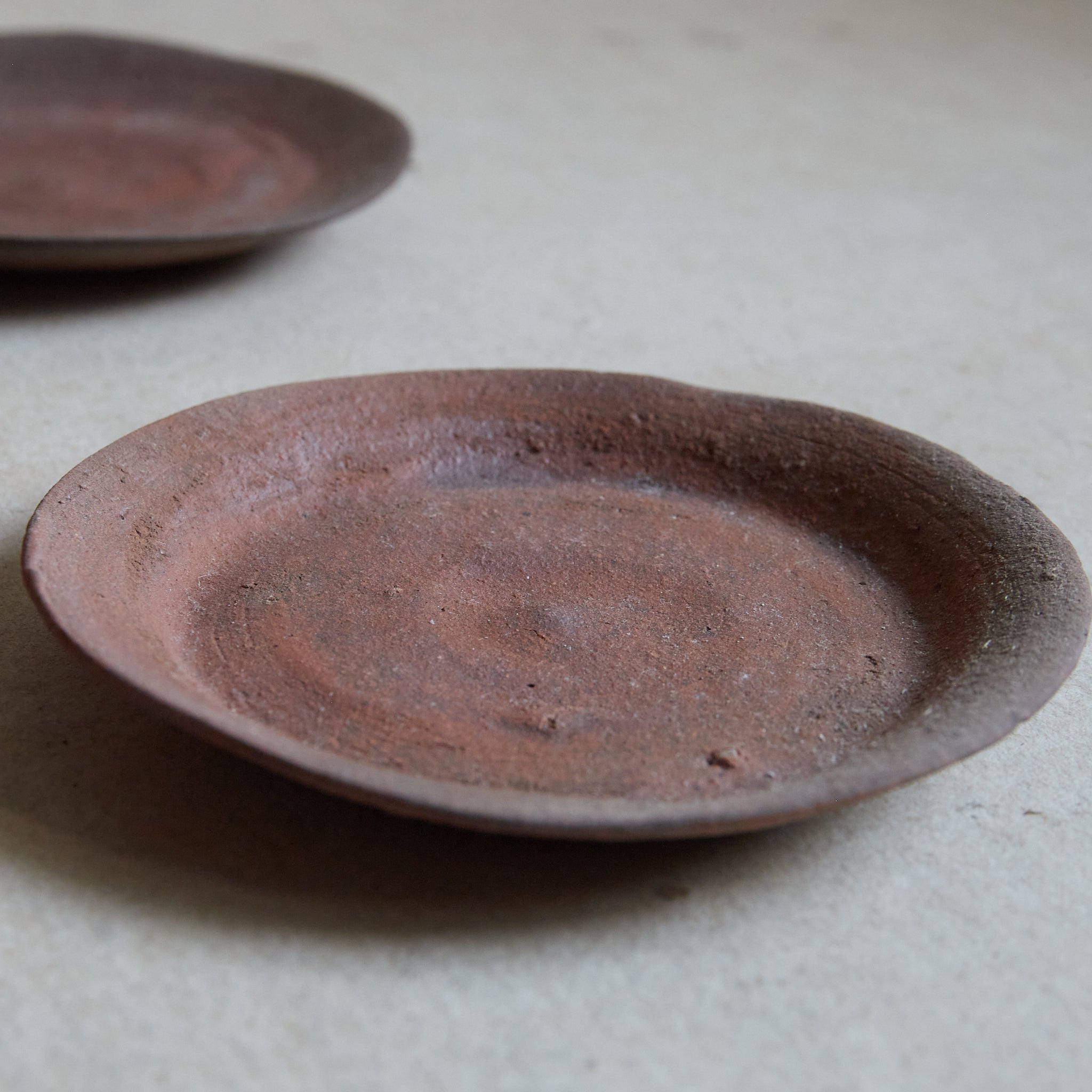 ASSIETTE À DESSERT, Bizen, ensemble de 5, Période Meiji–Taisho(1868–1926 apr. J.-C.)