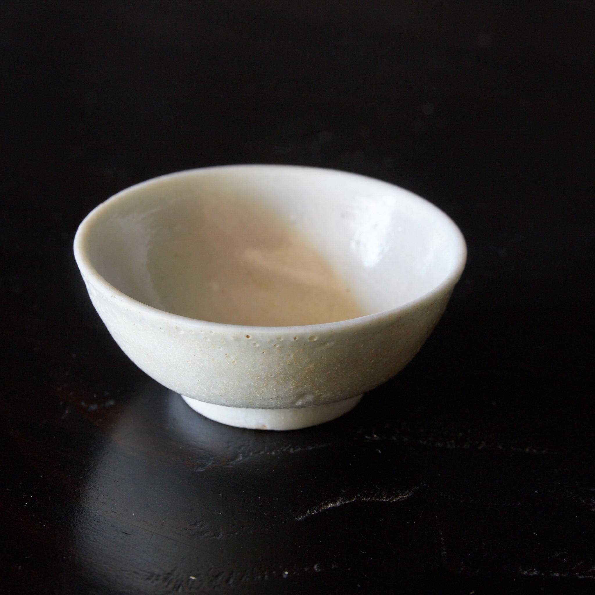 TAZA PARA SENCHA, Porcelana blanca, juego de 8, Dinastía Ming(1368–1644 d. C.)