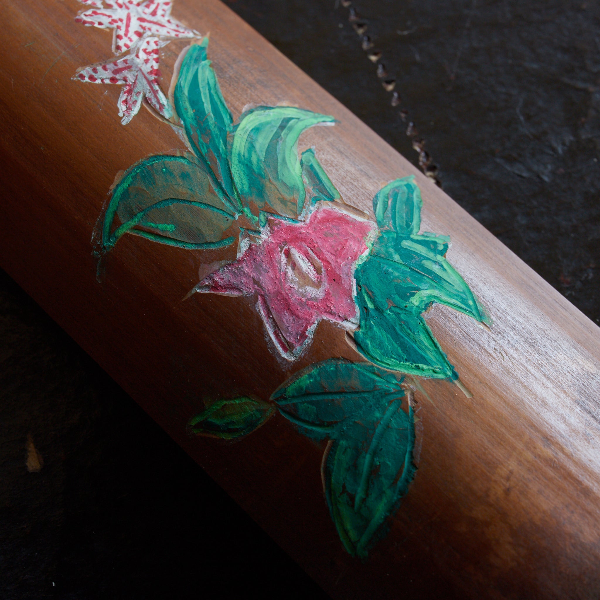 BAMBOO TEA SCOOP, Carved with safflower and lily design, maki-e, Meiji Period(1868–1912CE)