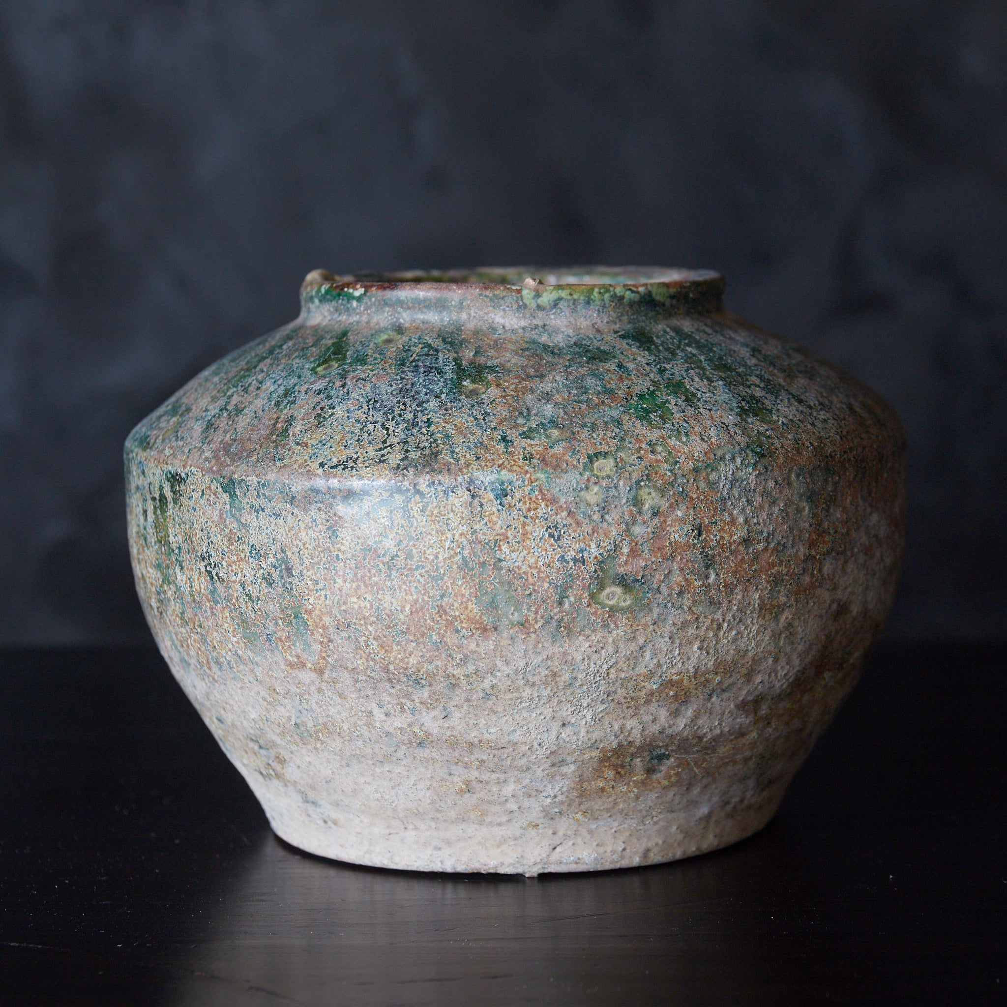 漢代 銀化緑釉小壷(206BCE–220CE)