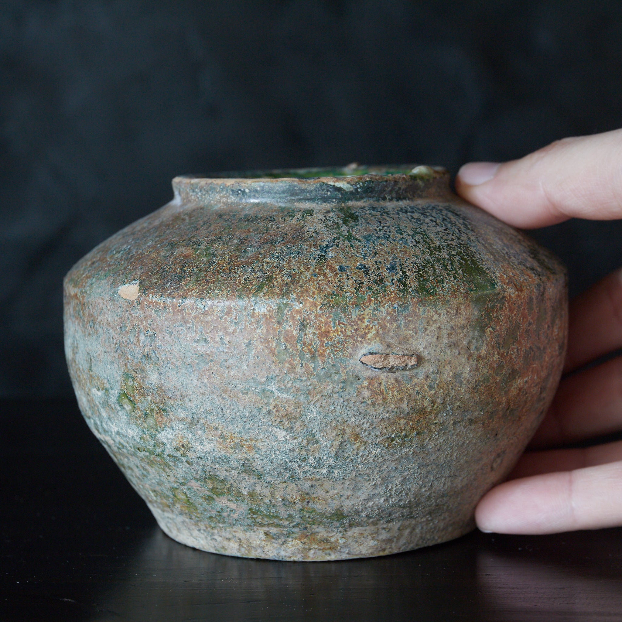 漢代 銀化緑釉小壷(206BCE–220CE)