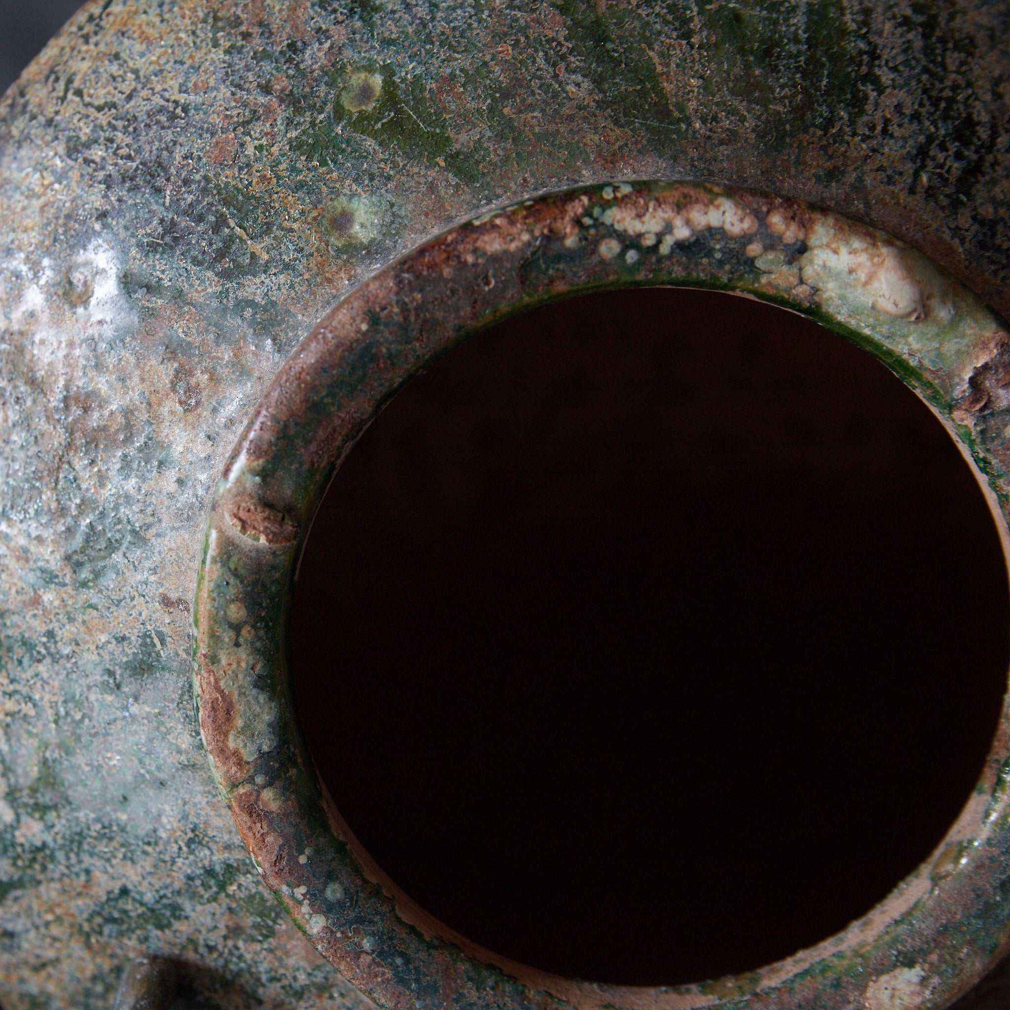 漢代 銀化緑釉小壷(206BCE–220CE)