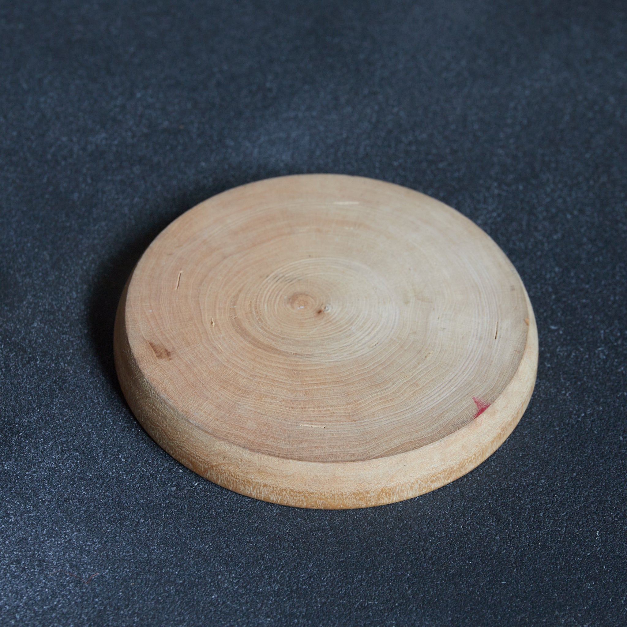 AGED WOODEN TEAPOT STAND, Taisho–Showa Period(1912–1989CE)