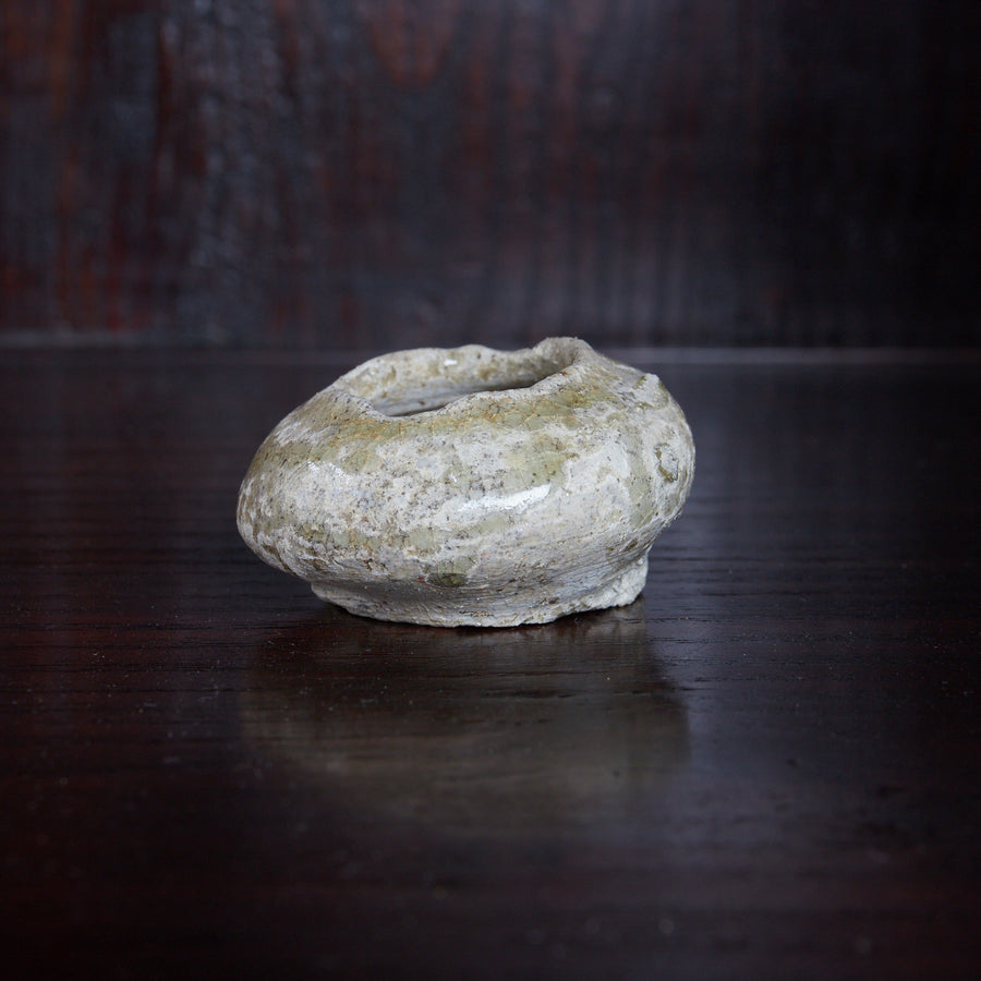 鎌倉時代 古瀬戸 合子(台)(1185–1333CE)