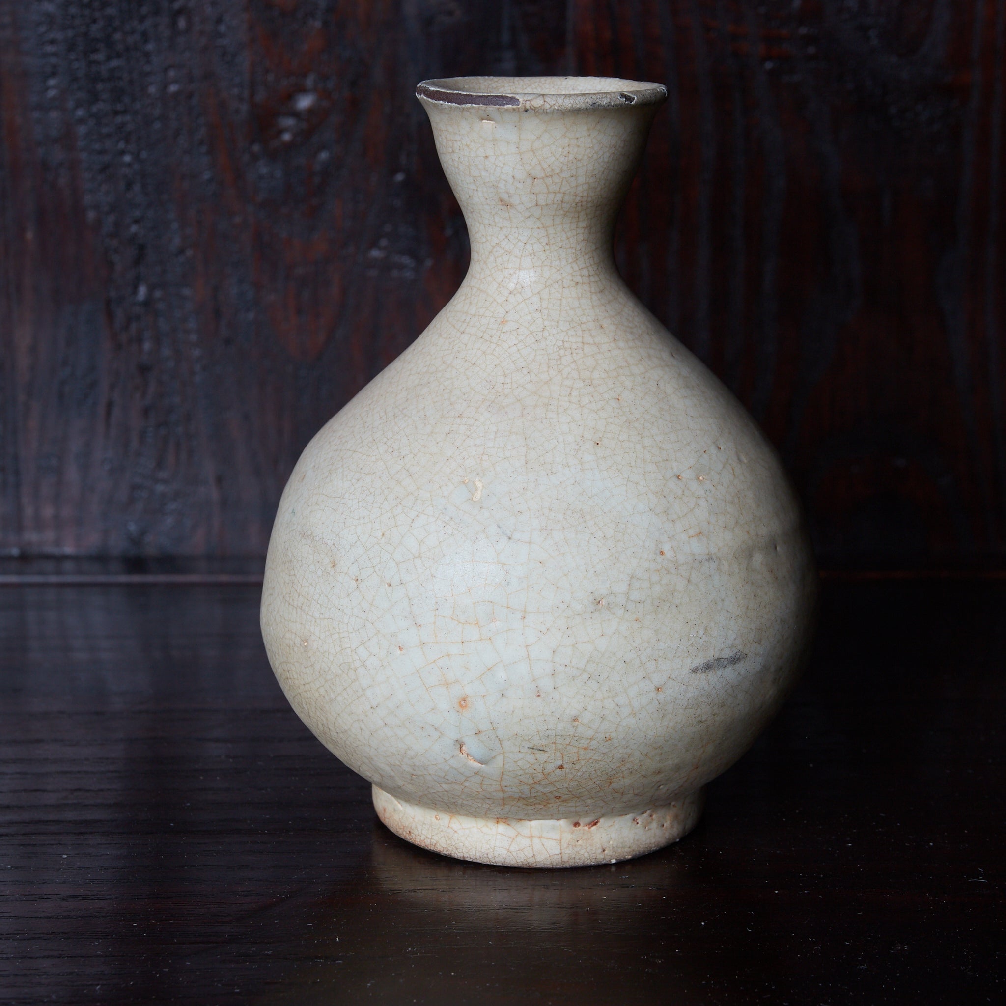 ENGOBÉE BOUTEILLE / TOKKURI, Céramique Buncheong, Dynastie Joseon(1392–1897 apr. J.-C.)