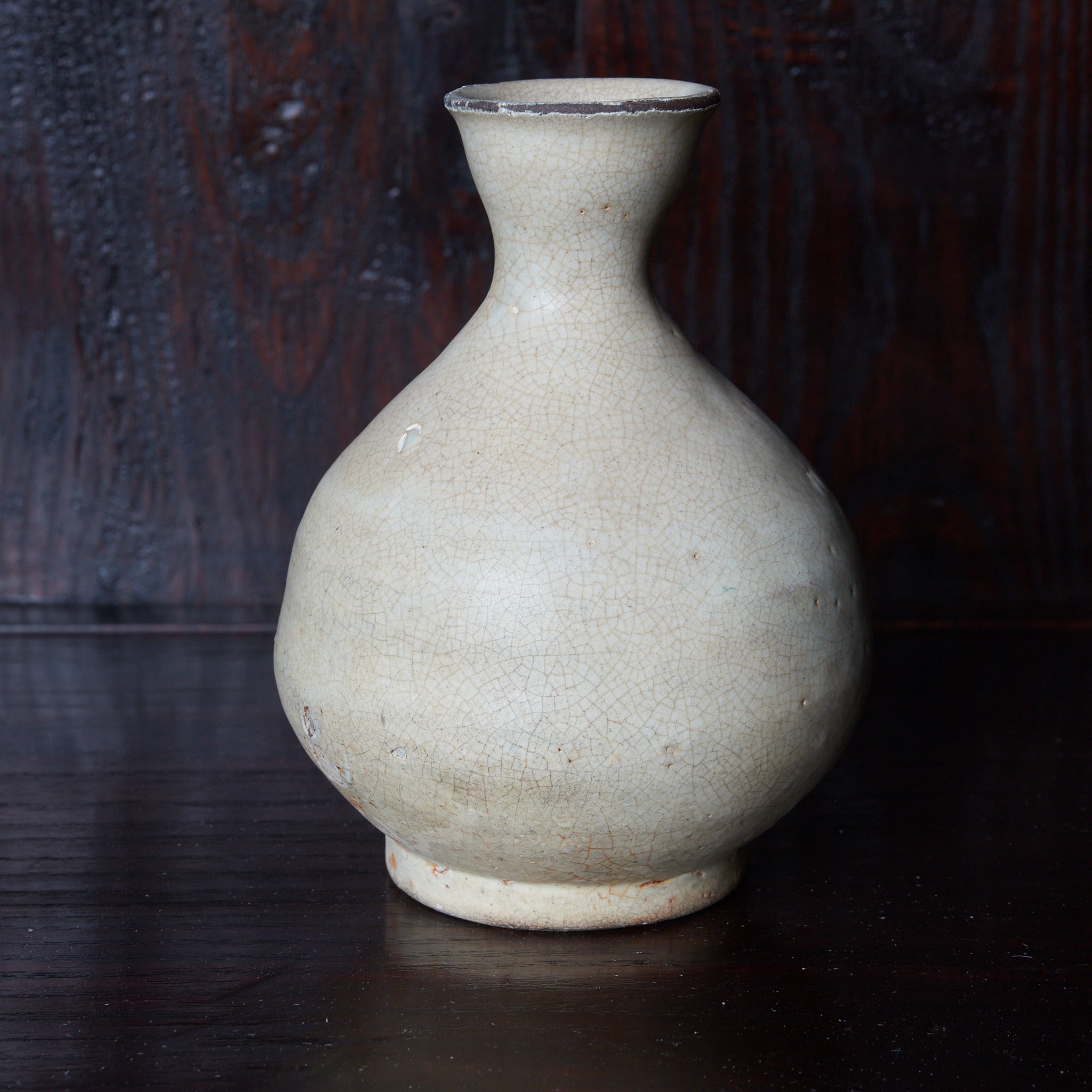 ENGOBIERTE FLASCHE / TOKKURI, Buncheong-Ware, Joseon-Dynastie(1392–1897 n. Chr.)