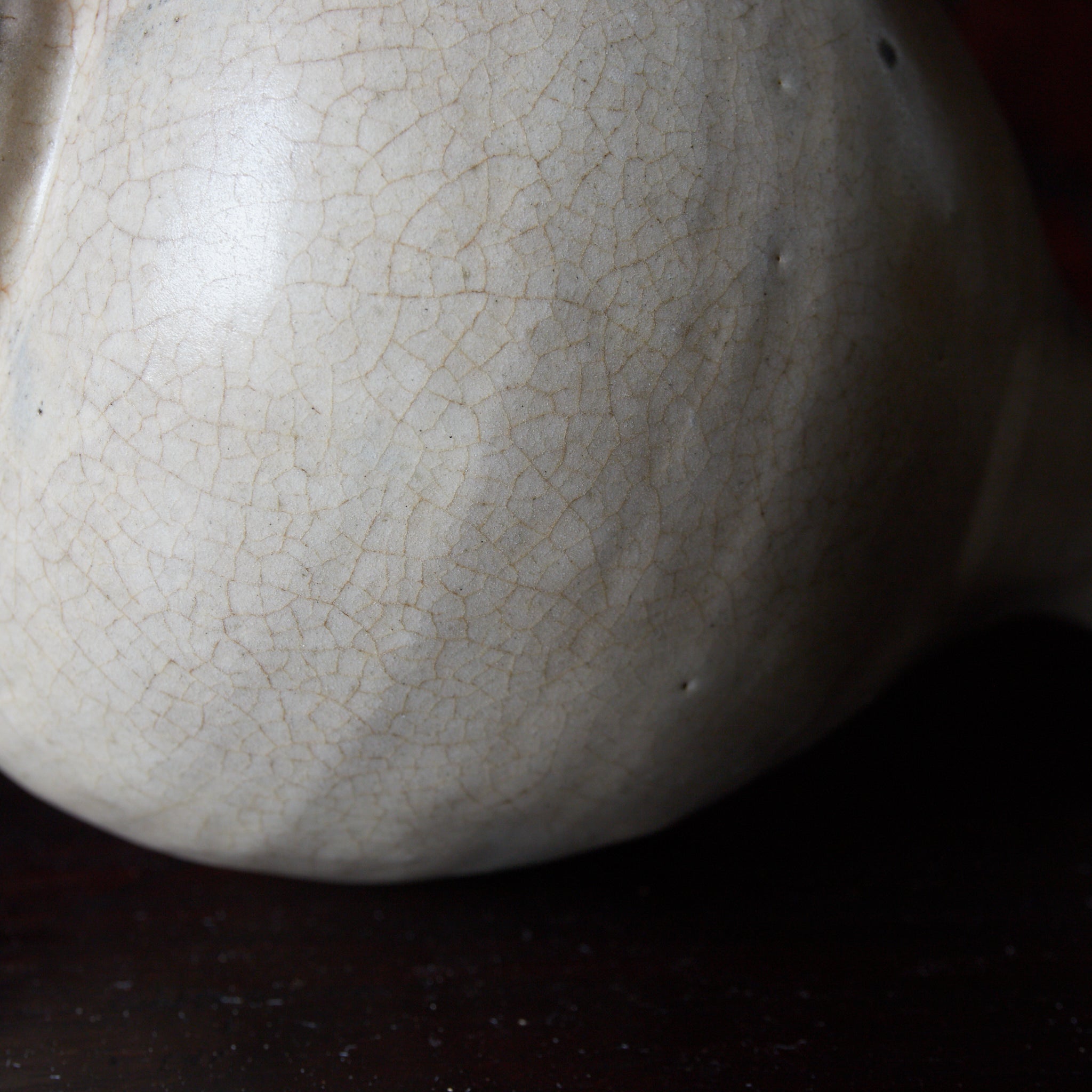ENGOBIERTE FLASCHE / TOKKURI, Buncheong-Ware, Joseon-Dynastie(1392–1897 n. Chr.)