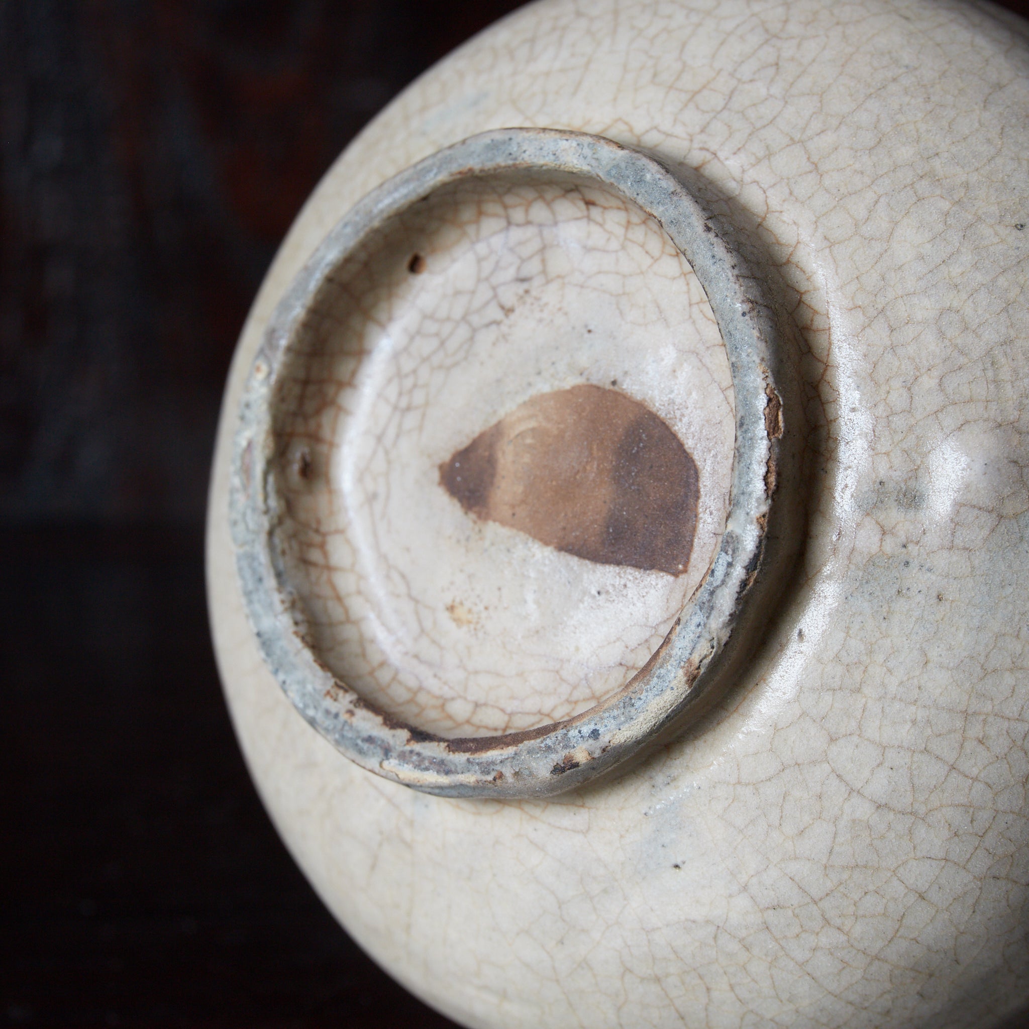 ENGOBIERTE FLASCHE / TOKKURI, Buncheong-Ware, Joseon-Dynastie(1392–1897 n. Chr.)
