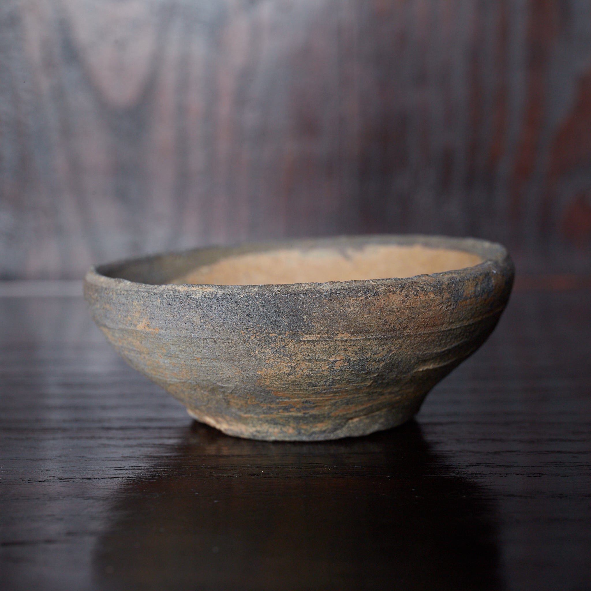 KLEINER BECHER, Braun glasiert, Mitate(sake-becher), Khmer-Dynastie, Mittelalter(12.–16. Jahrhundert)