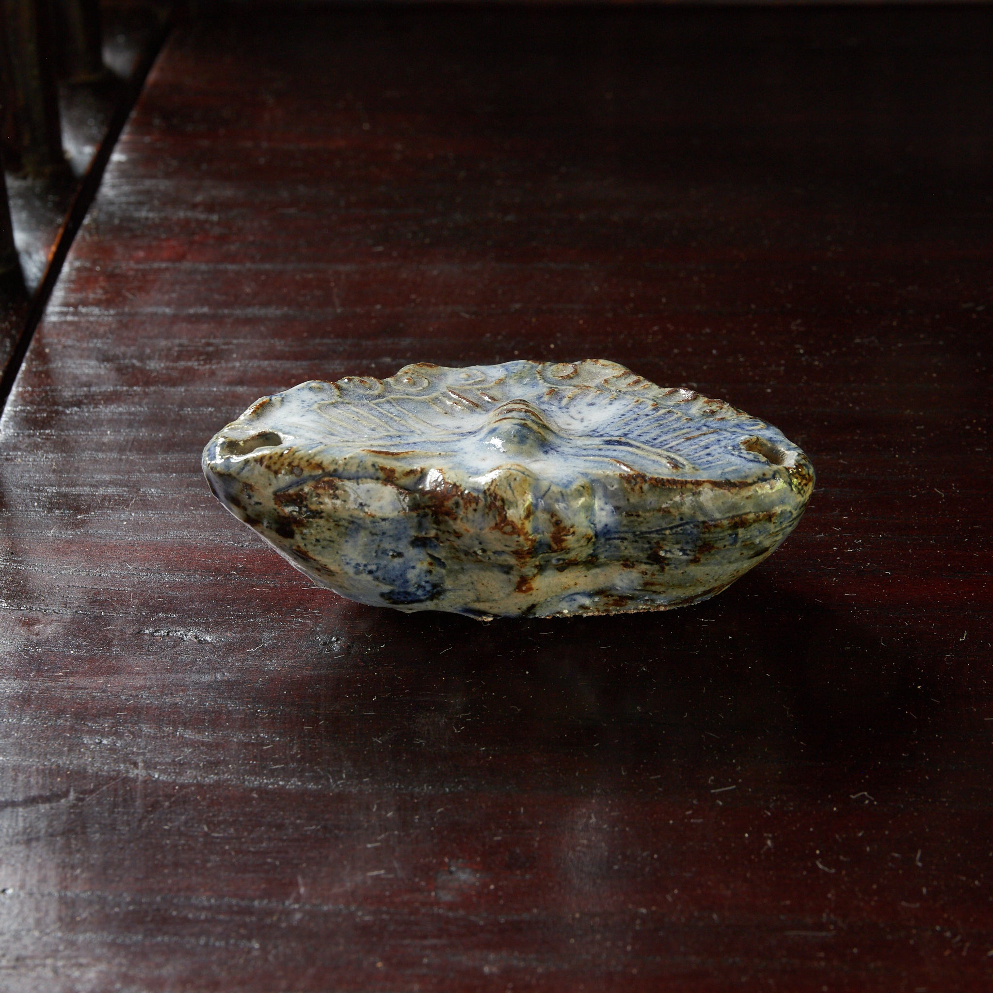 SCHMETTERLINGSFÖRMIG WASSERTROPFER, Lapislazuli-glasiert, Joseon-Dynastie(1392–1897 n. Chr.)